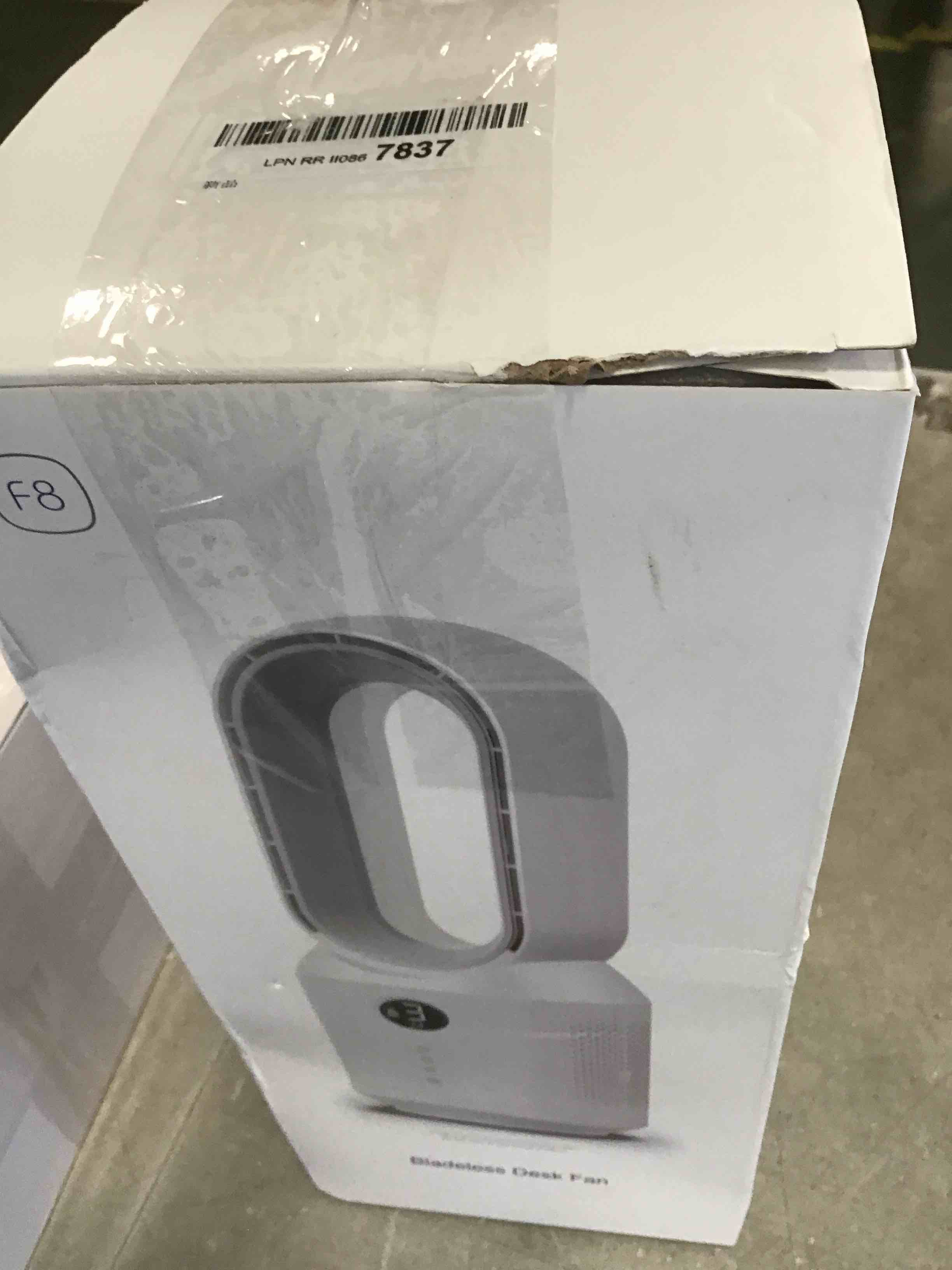 https://s3.amazonaws.com/lotting-images-prod/bidfta/BLU5805782_1711568448277.jpeg
