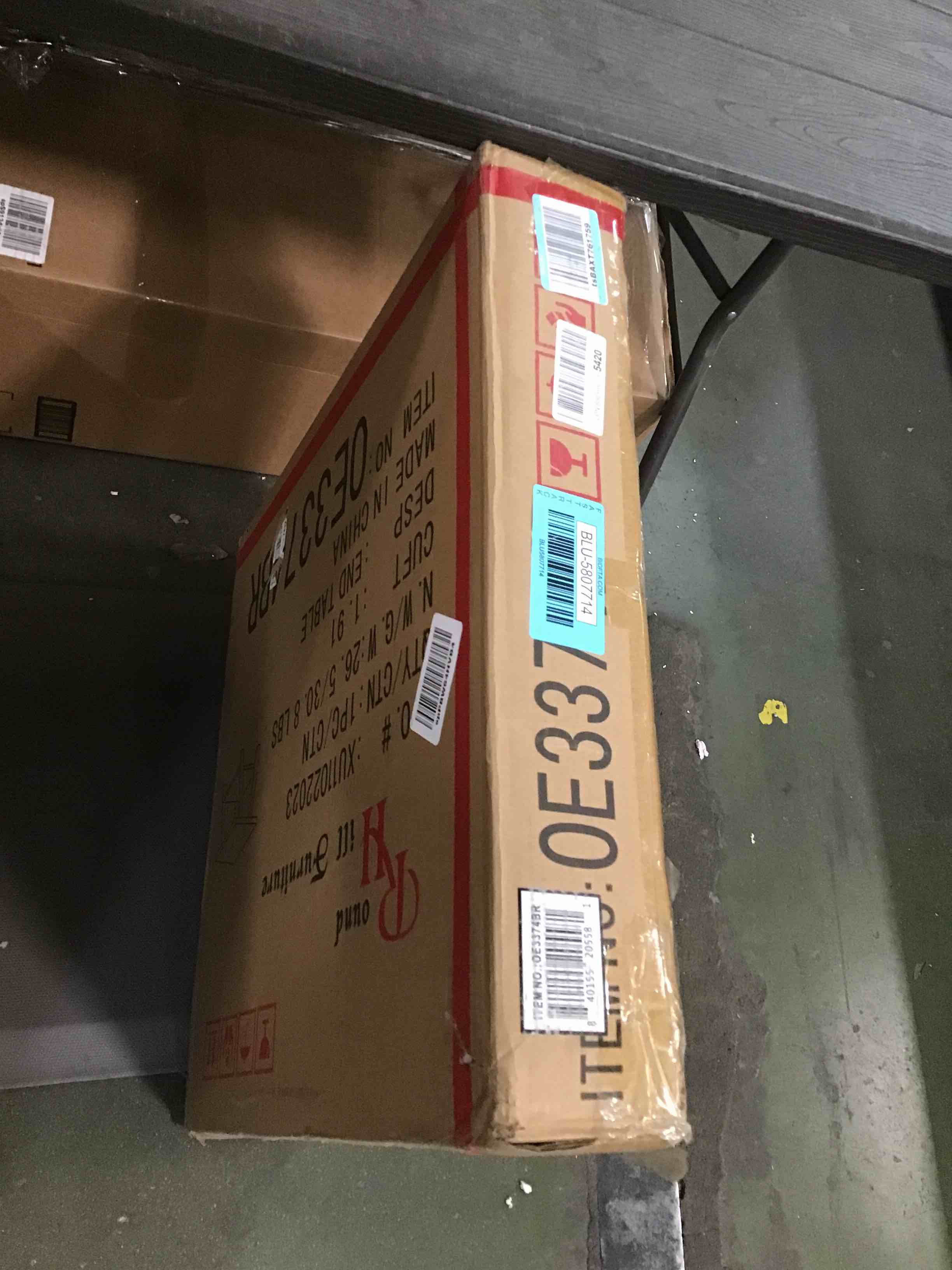 https://s3.amazonaws.com/lotting-images-prod/bidfta/BLU5807714_1712059571089.jpeg