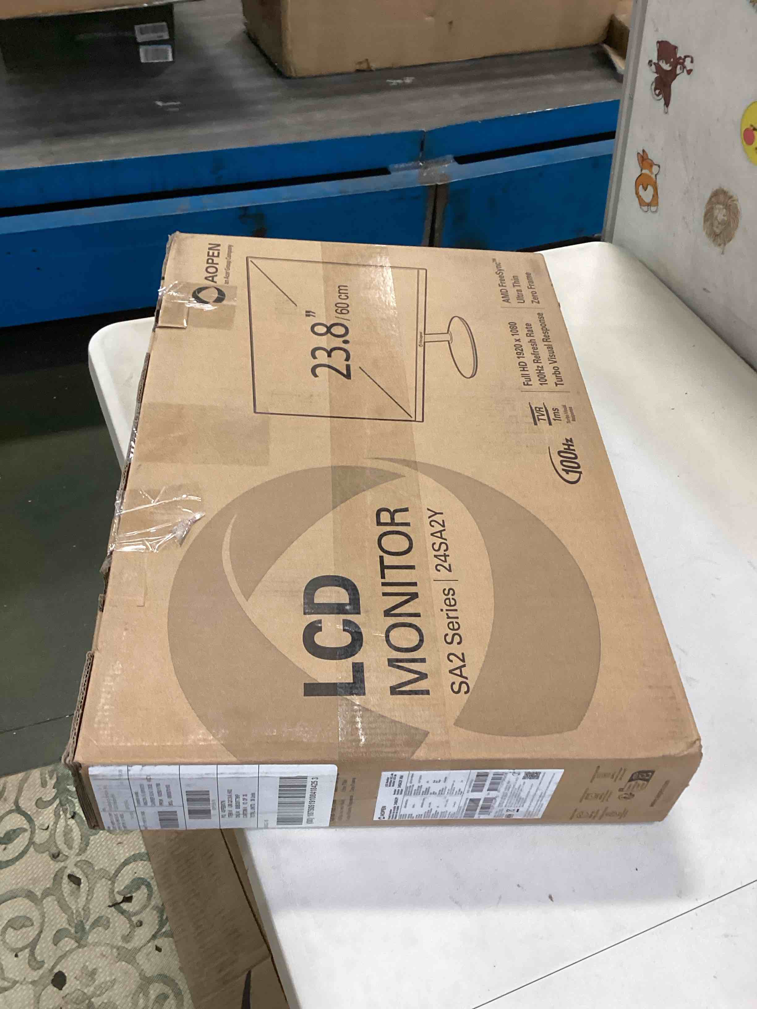 https://s3.amazonaws.com/lotting-images-prod/bidfta/BLU5808159_1712252239787.jpeg