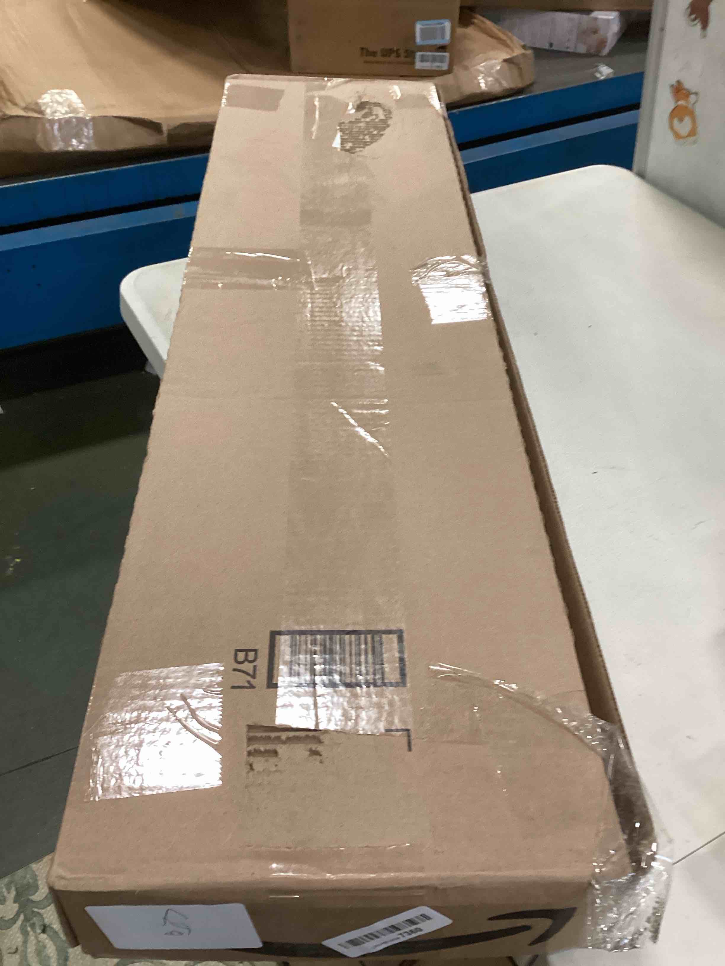 https://s3.amazonaws.com/lotting-images-prod/bidfta/BLU5808222_1712260960997.jpeg