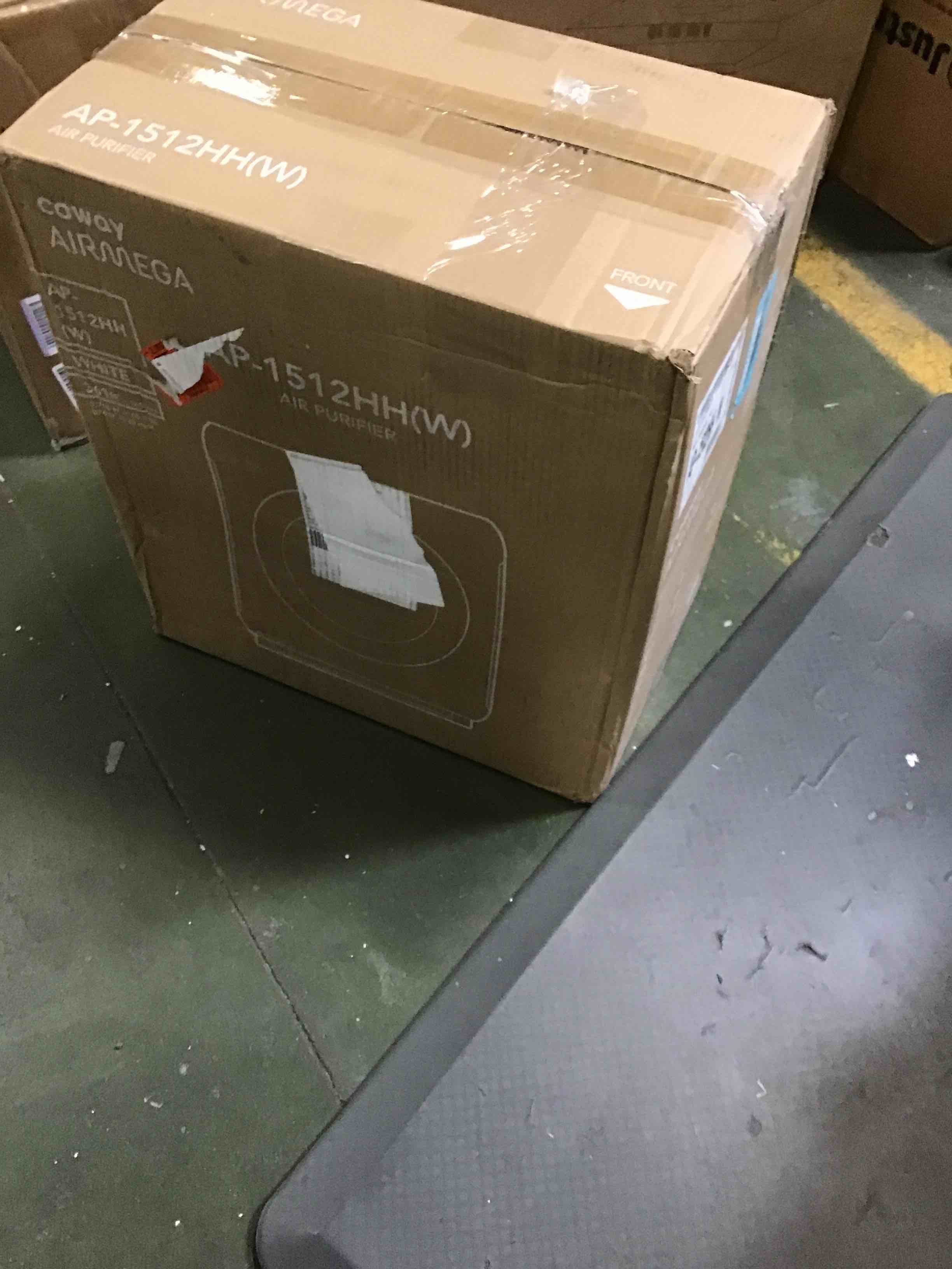 https://s3.amazonaws.com/lotting-images-prod/bidfta/BLU5808337_1714065732592.jpeg