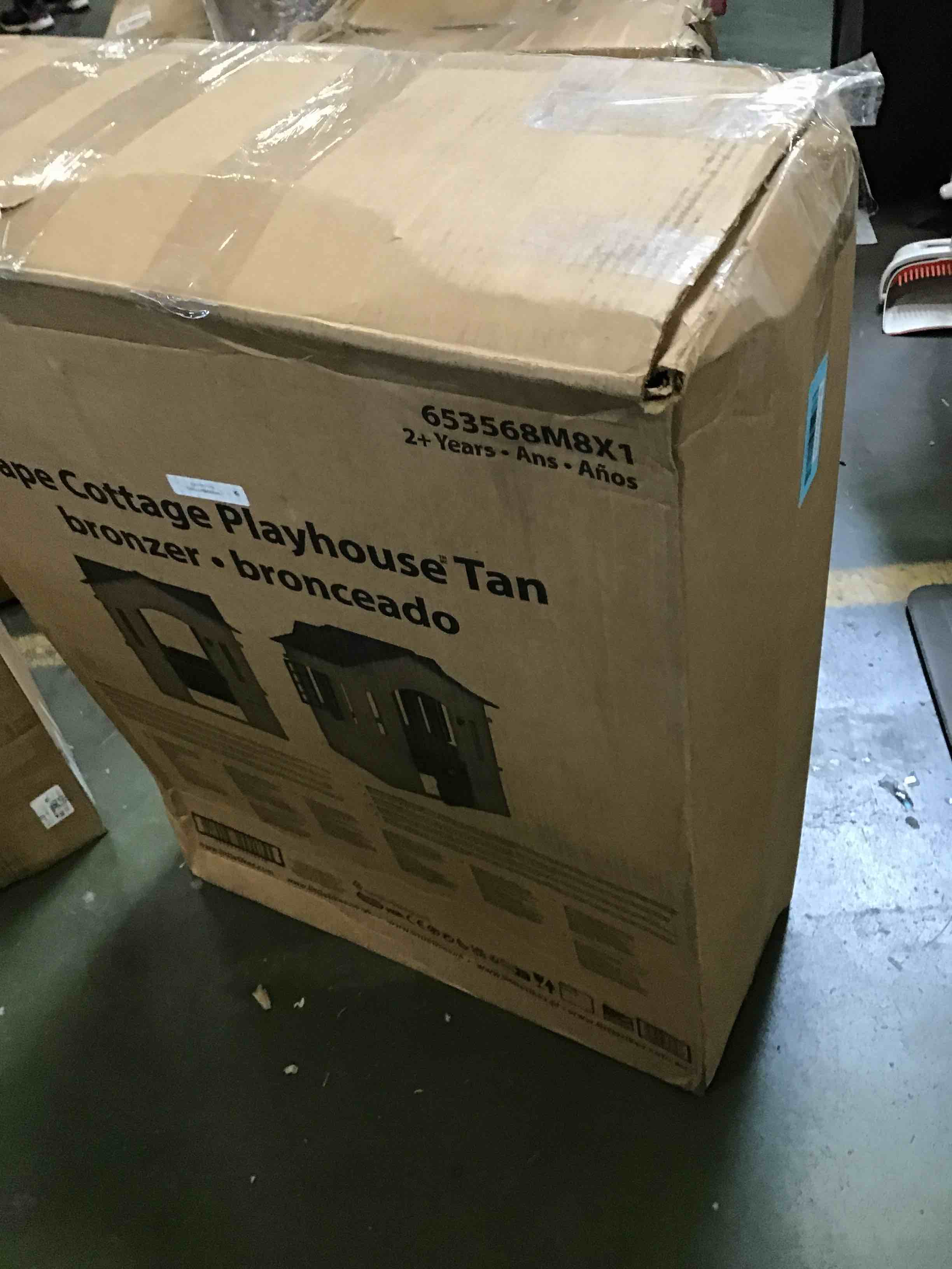 https://s3.amazonaws.com/lotting-images-prod/bidfta/BLU5808400_1714074532600.jpeg