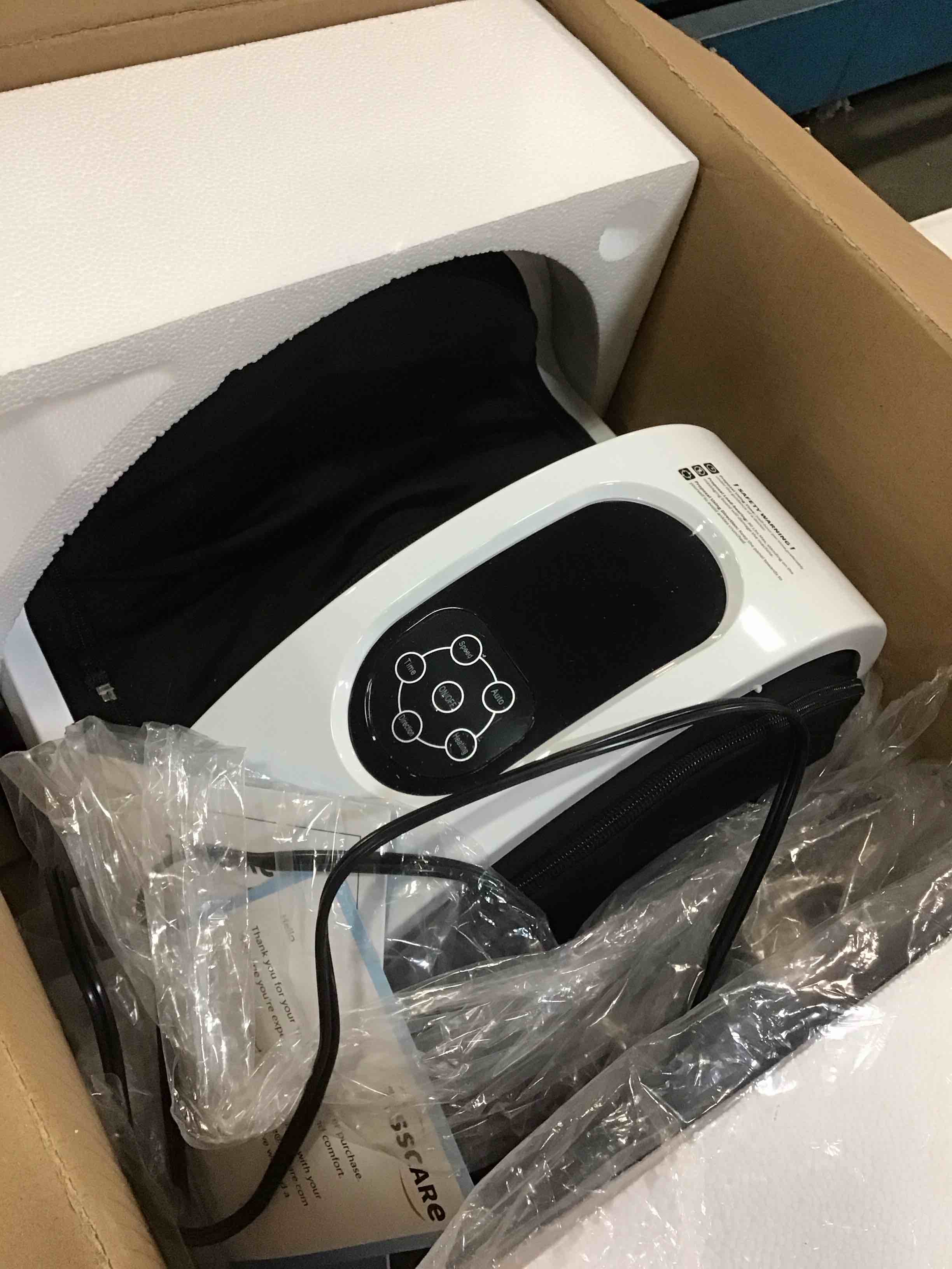https://s3.amazonaws.com/lotting-images-prod/bidfta/BLU5808557_1711984069734.jpeg