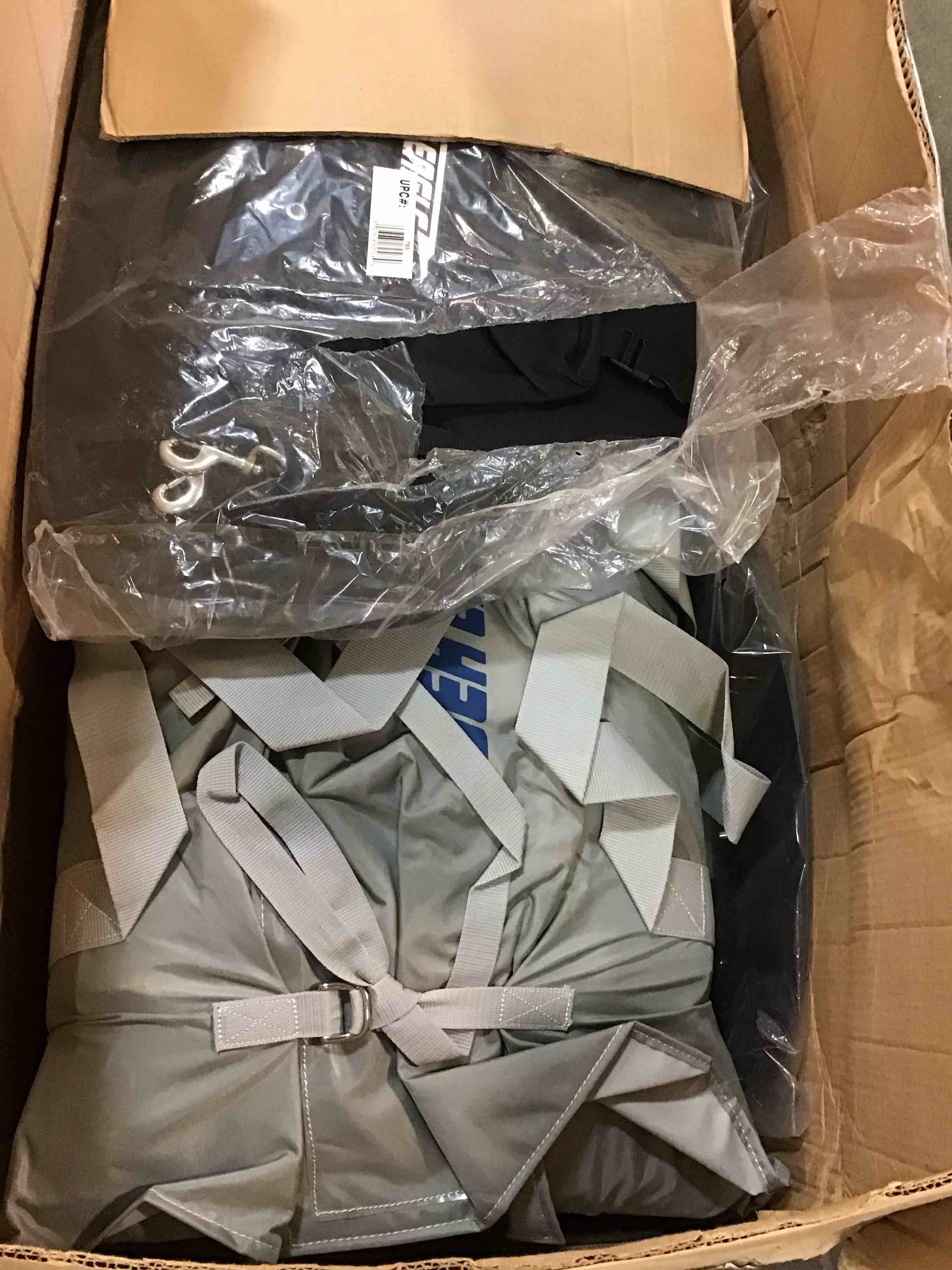 https://s3.amazonaws.com/lotting-images-prod/bidfta/BLU5808809_1712072179206.jpeg
