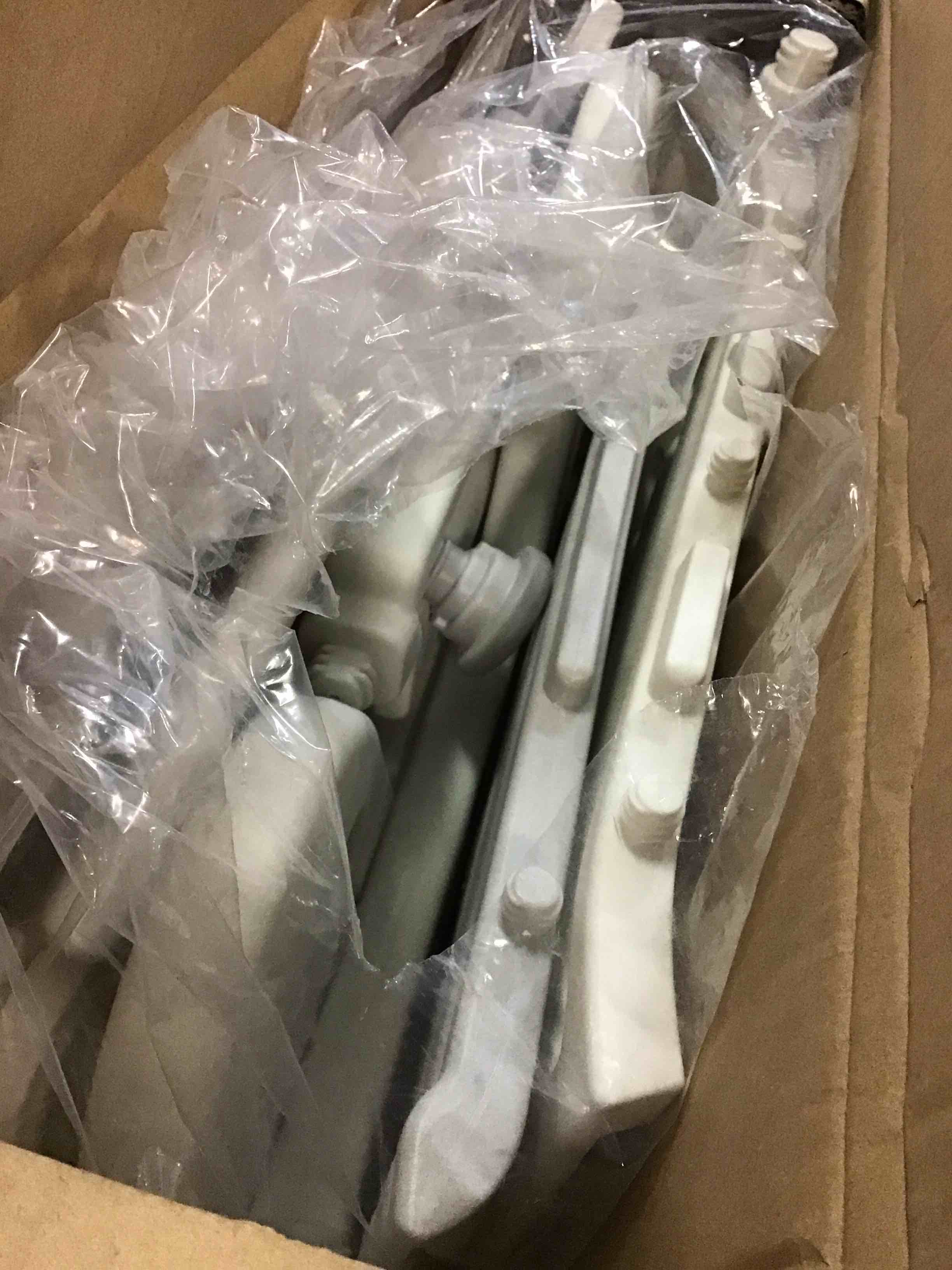 https://s3.amazonaws.com/lotting-images-prod/bidfta/BLU5808995_1712150863767.jpeg