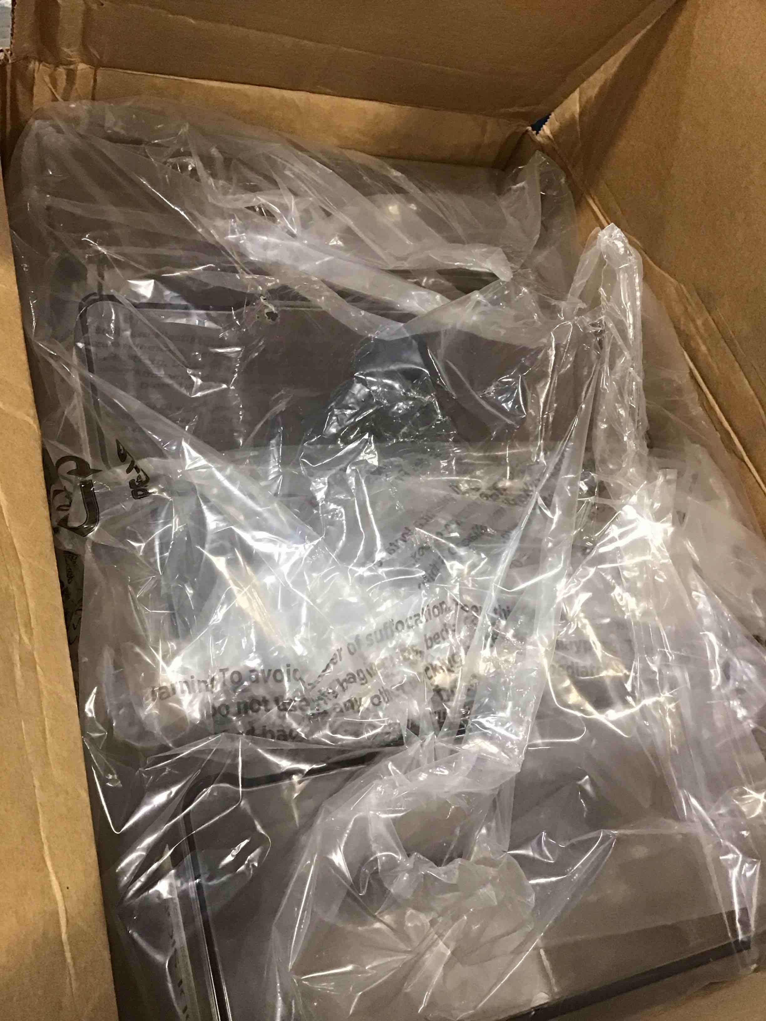 https://s3.amazonaws.com/lotting-images-prod/bidfta/BLU5809276_1712329572815.jpeg