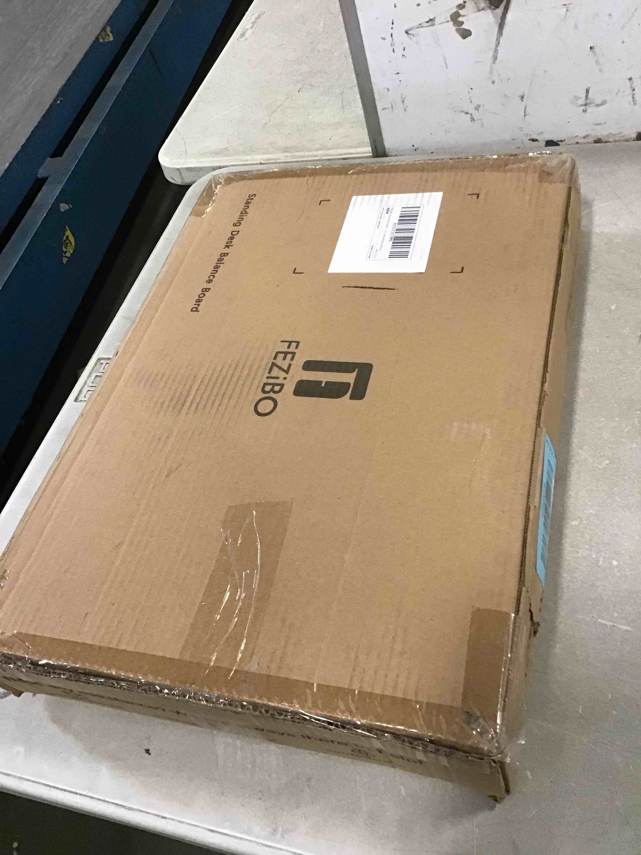 https://s3.amazonaws.com/lotting-images-prod/bidfta/BLU5809567_1712422857492.jpeg