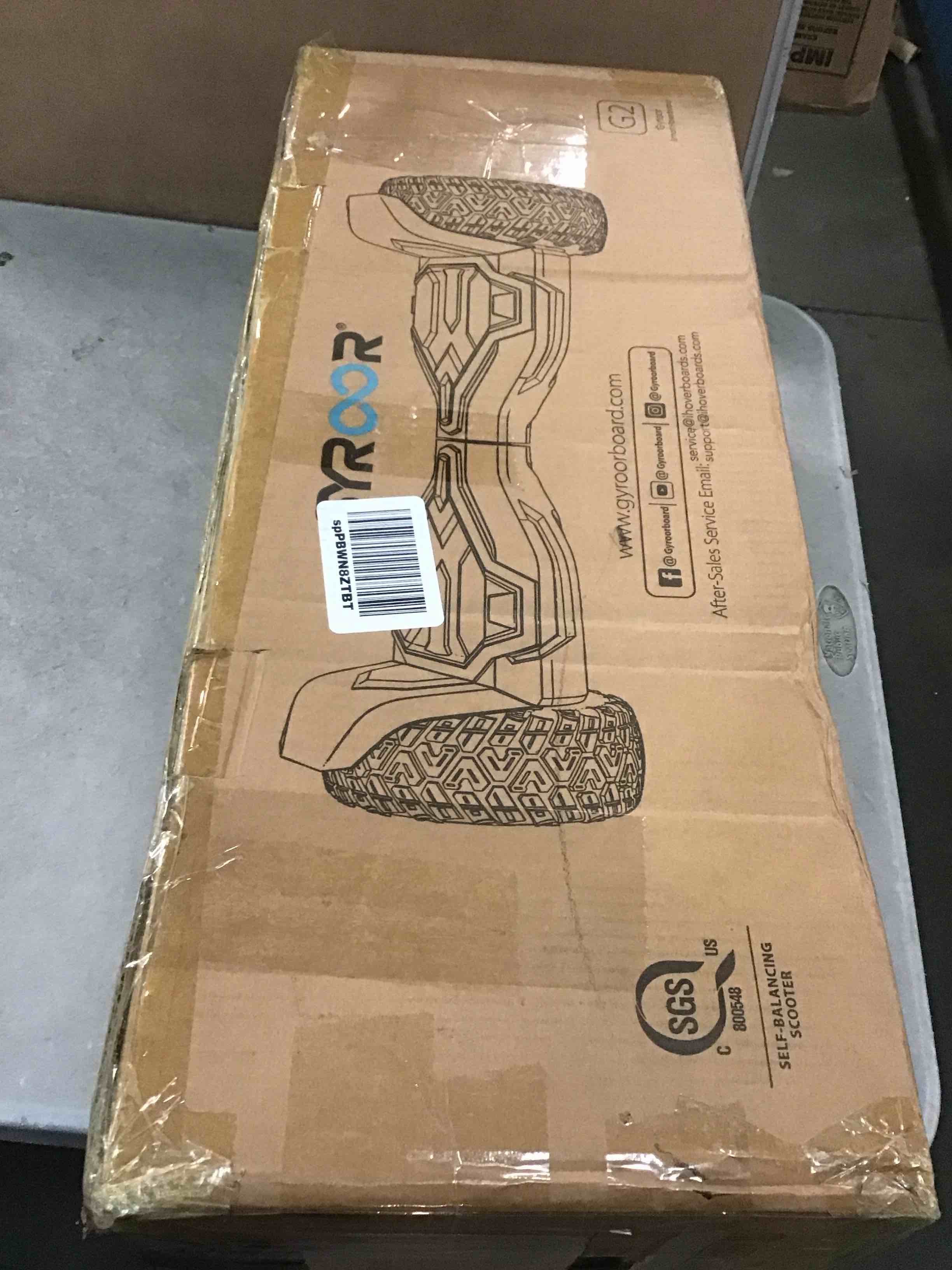 https://s3.amazonaws.com/lotting-images-prod/bidfta/BLU5810301_1711715937089.jpeg