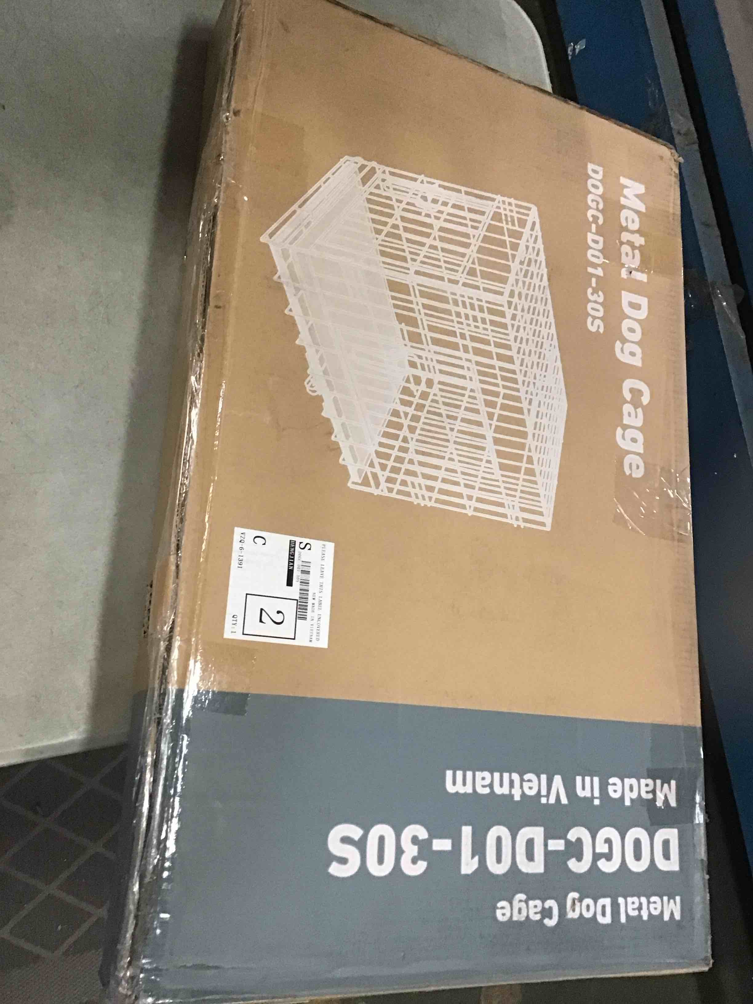 https://s3.amazonaws.com/lotting-images-prod/bidfta/BLU5810601_1711808751033.jpeg