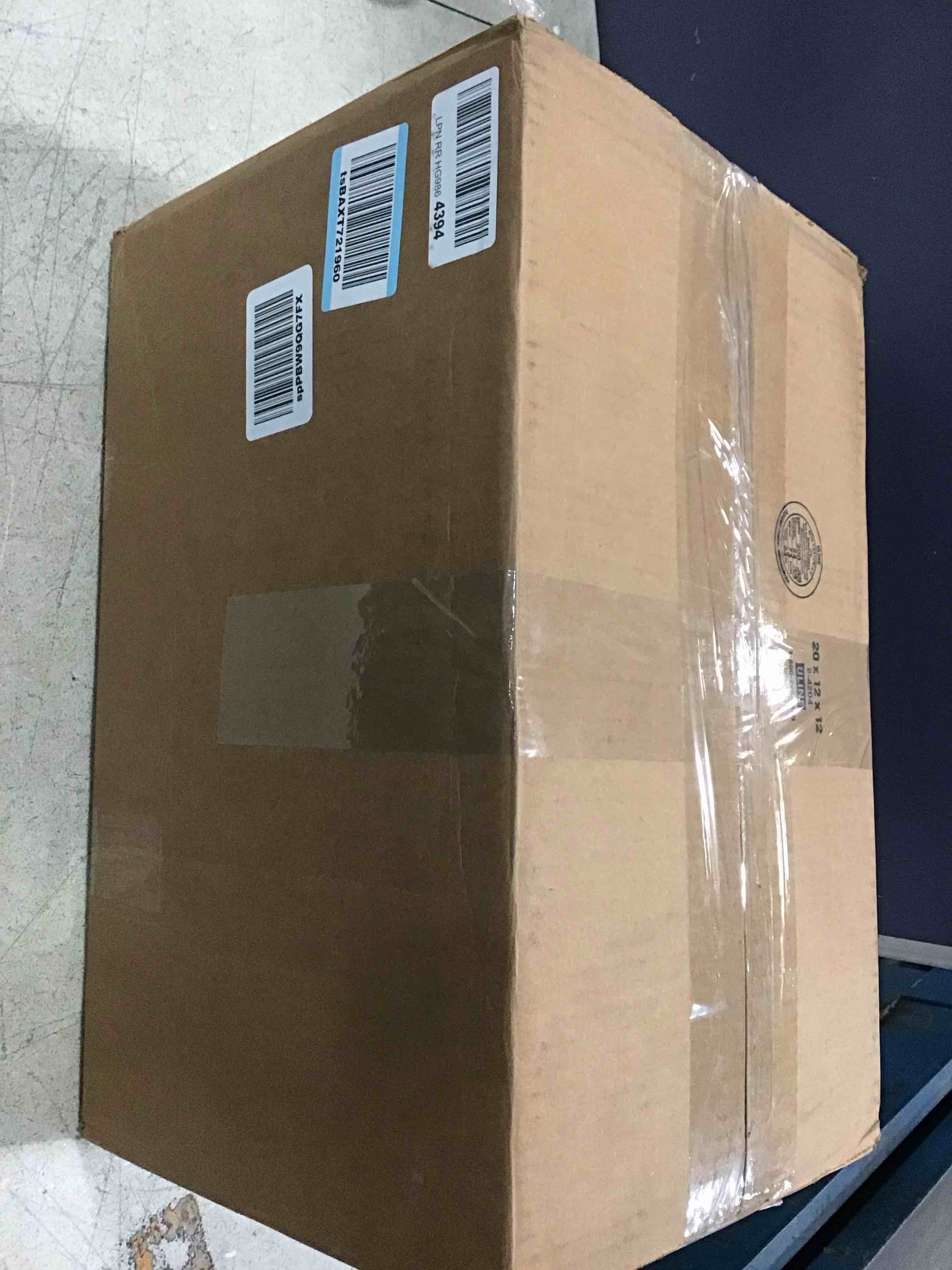 https://s3.amazonaws.com/lotting-images-prod/bidfta/BLU5810703_1712060527597.jpeg