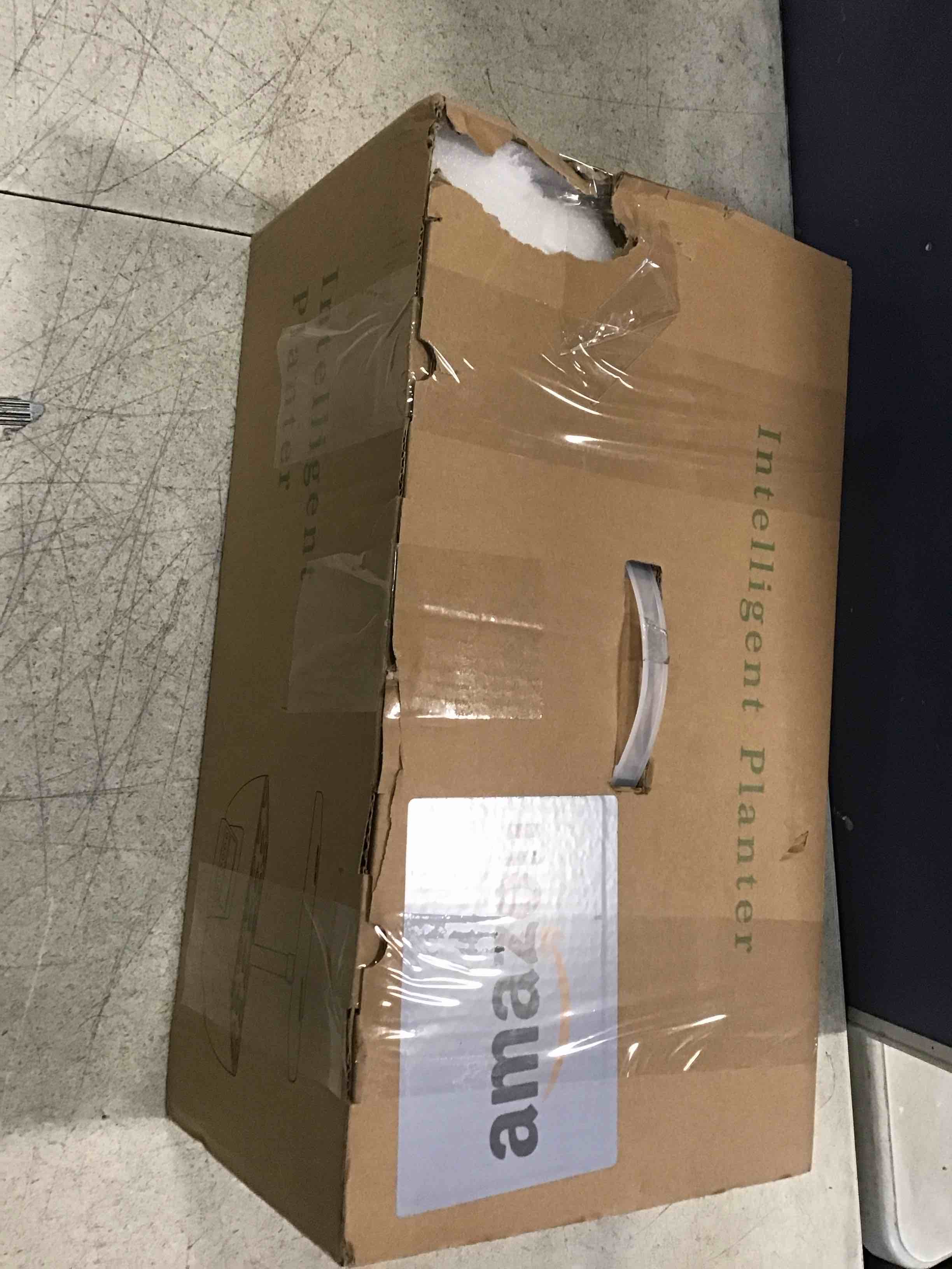 https://s3.amazonaws.com/lotting-images-prod/bidfta/BLU5810938_1712087175023.jpeg