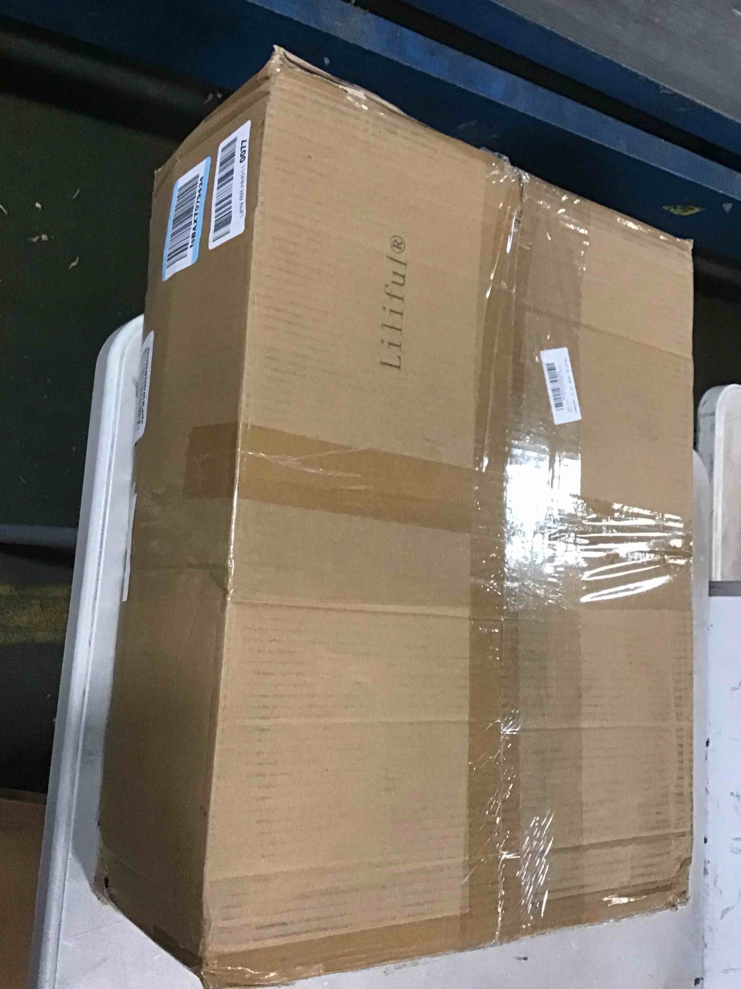 https://s3.amazonaws.com/lotting-images-prod/bidfta/BLU5811042_1712148877226.jpeg