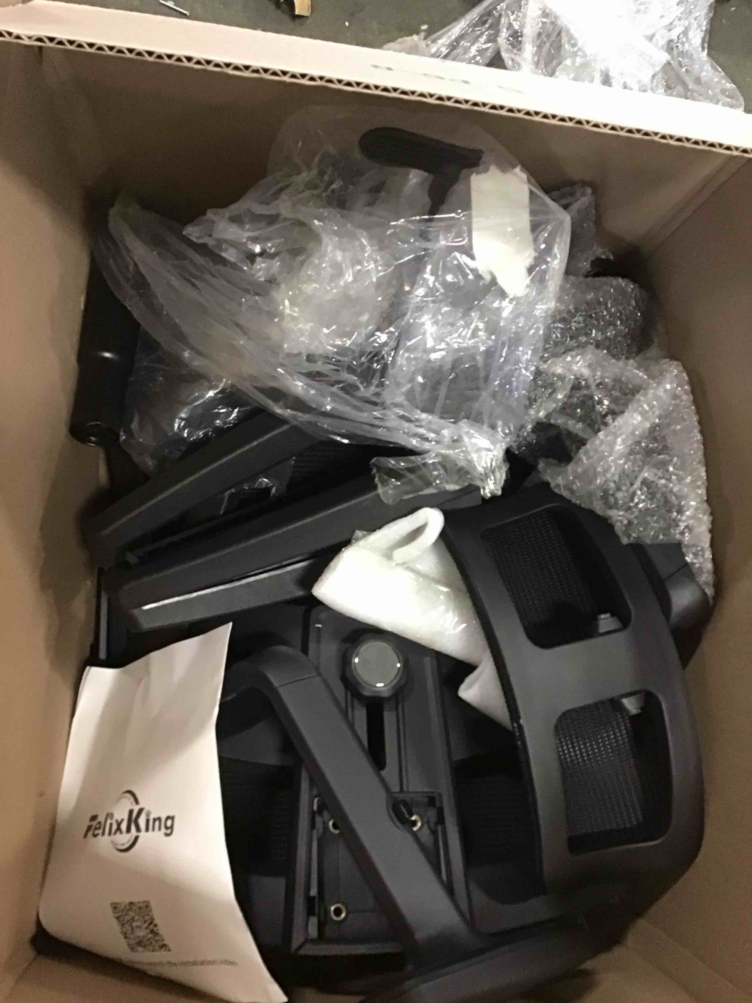 https://s3.amazonaws.com/lotting-images-prod/bidfta/BLU5811240_1712172921340.jpeg