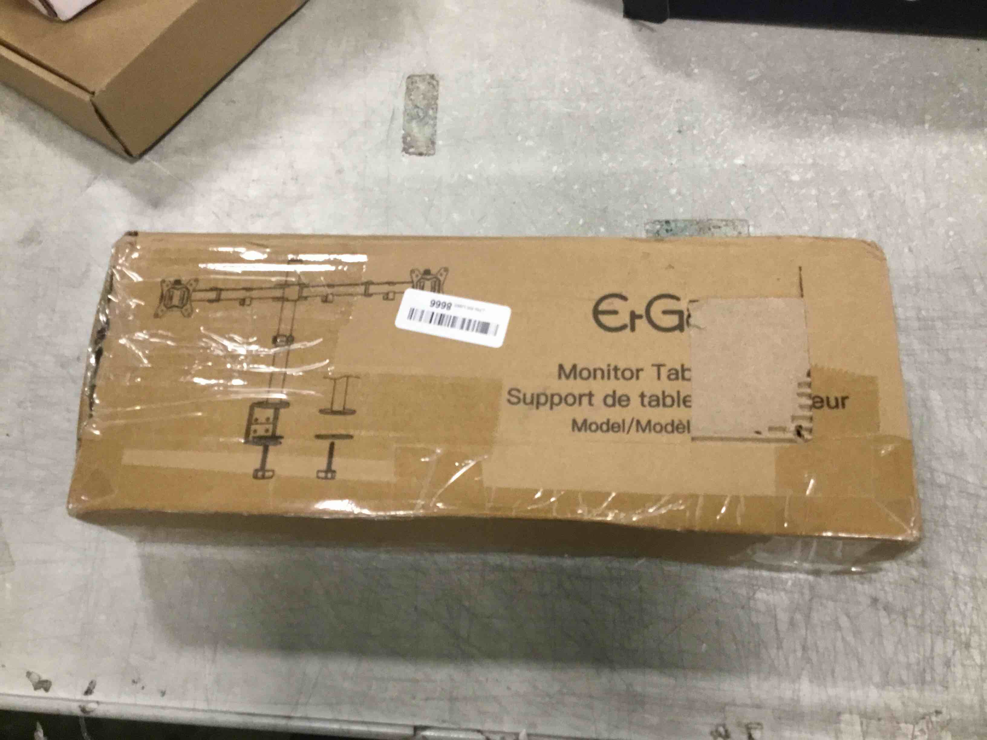 https://s3.amazonaws.com/lotting-images-prod/bidfta/BLU5812411_1712230159256.jpeg