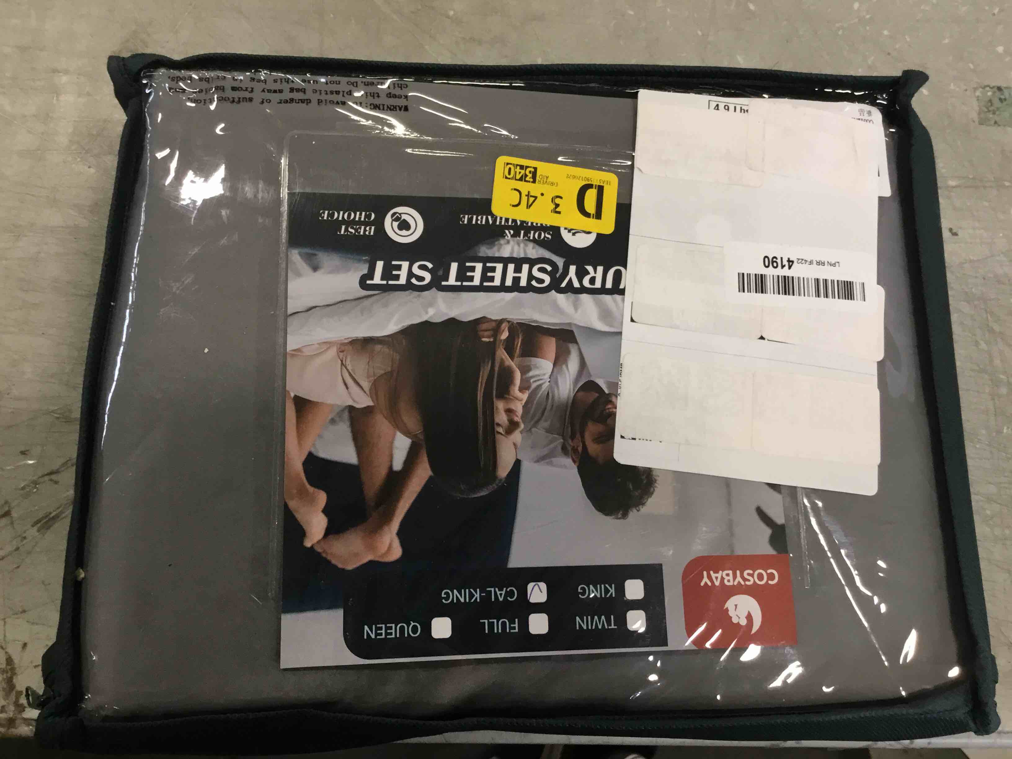 https://s3.amazonaws.com/lotting-images-prod/bidfta/BLU5812585_1712240856621.jpeg