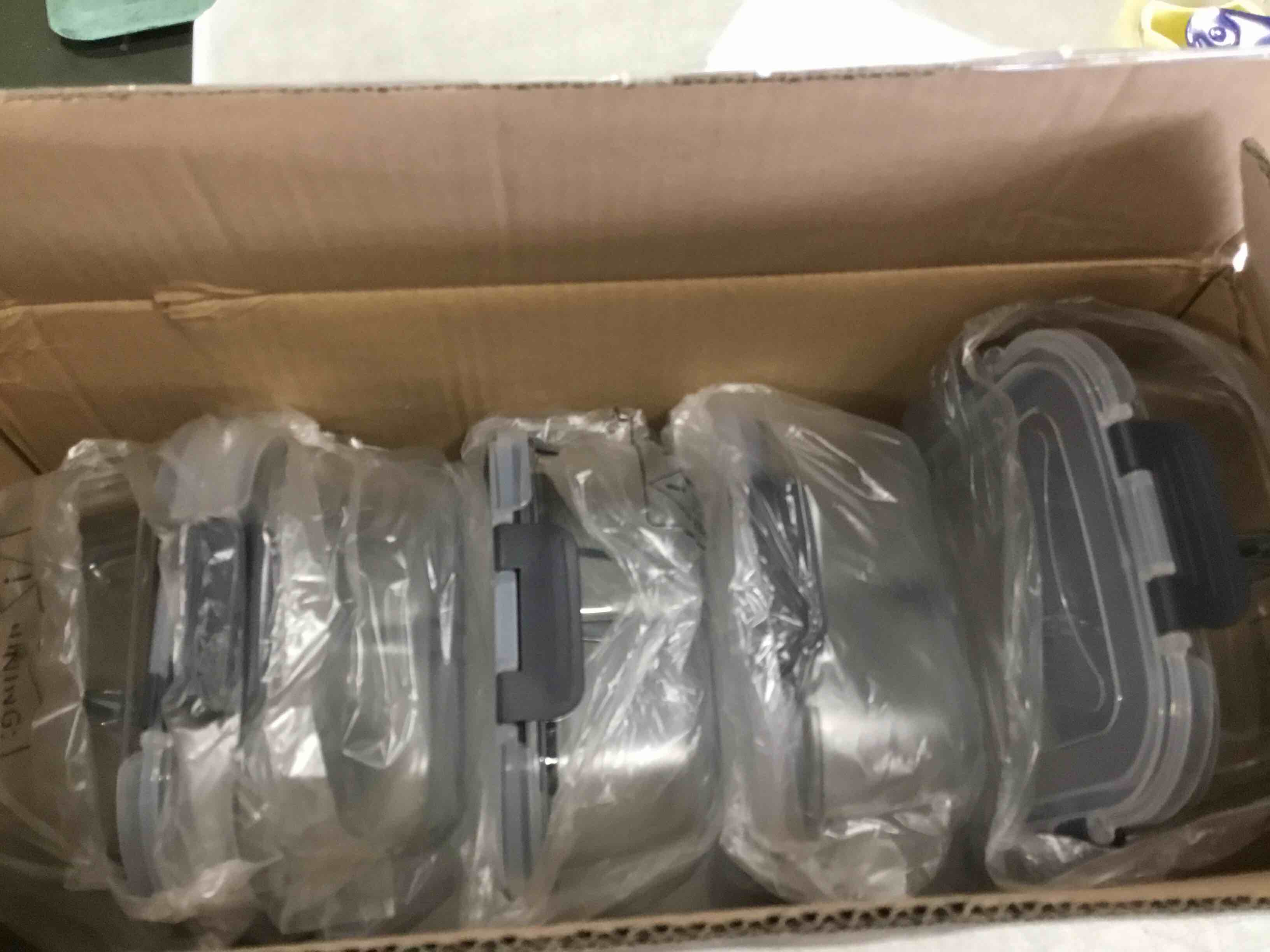 https://s3.amazonaws.com/lotting-images-prod/bidfta/BLU5812612_1712243187160.jpeg