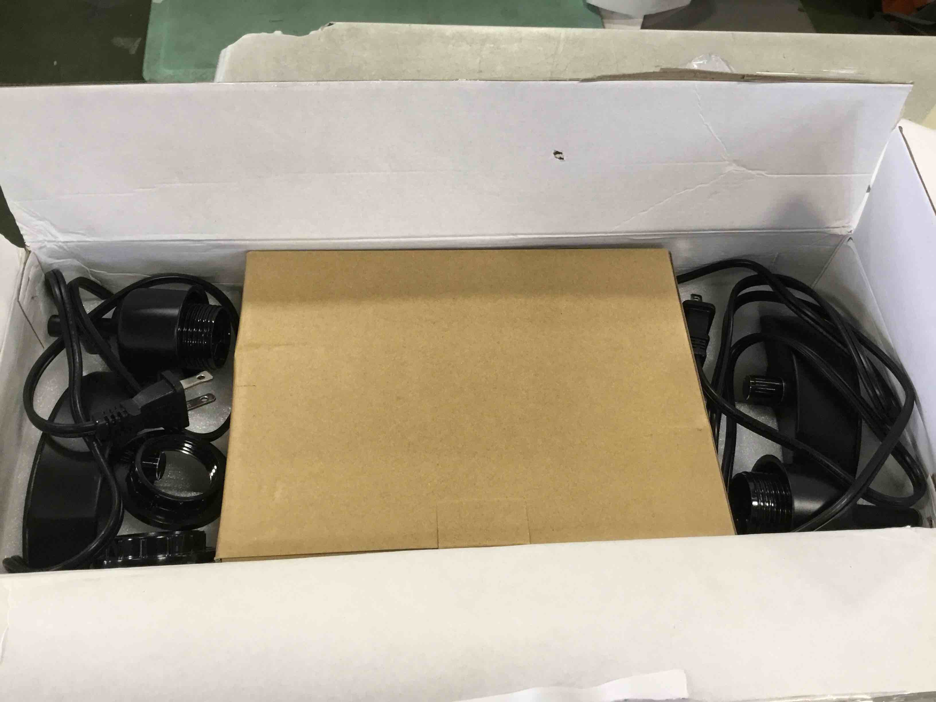 https://s3.amazonaws.com/lotting-images-prod/bidfta/BLU5812631_1712244592163.jpeg