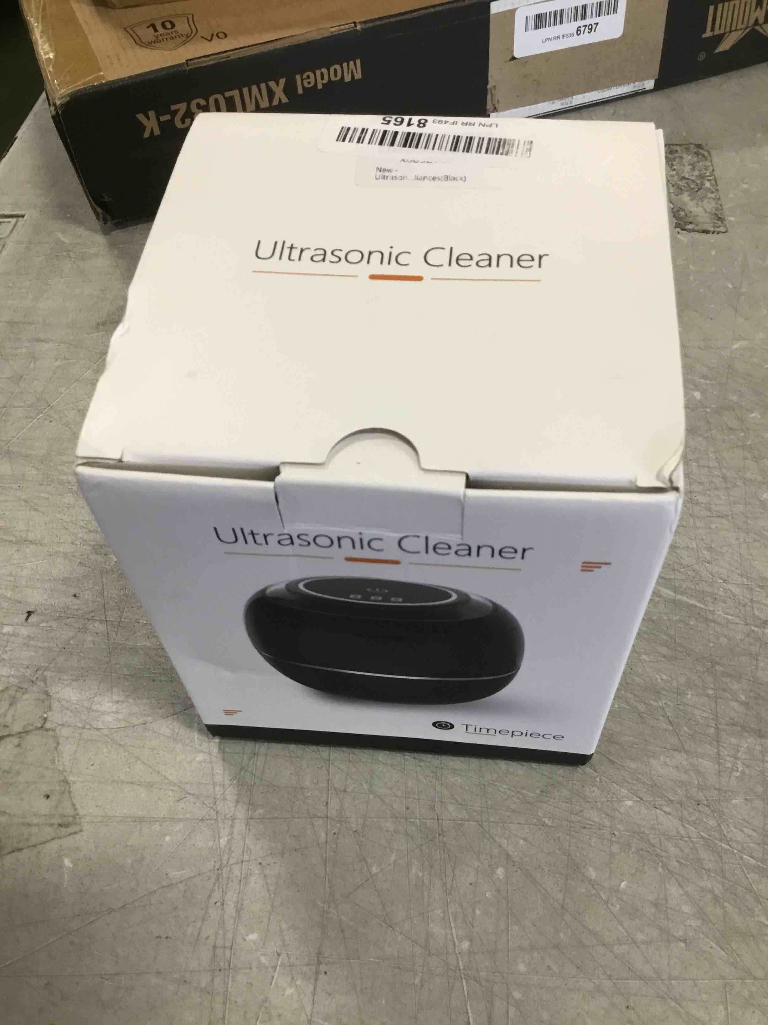 https://s3.amazonaws.com/lotting-images-prod/bidfta/BLU5812646_1712245470142.jpeg