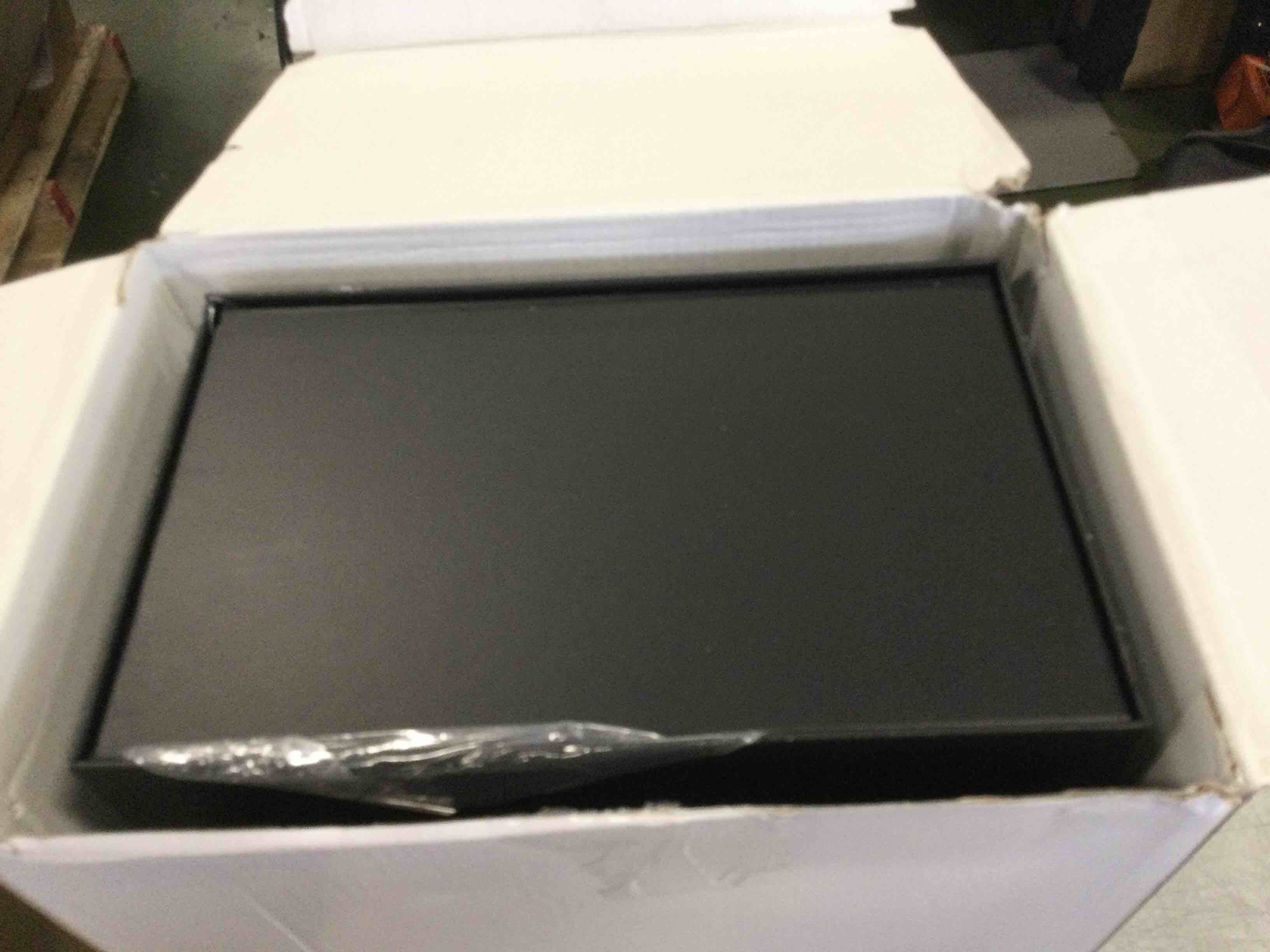 https://s3.amazonaws.com/lotting-images-prod/bidfta/BLU5812753_1712255922482.jpeg
