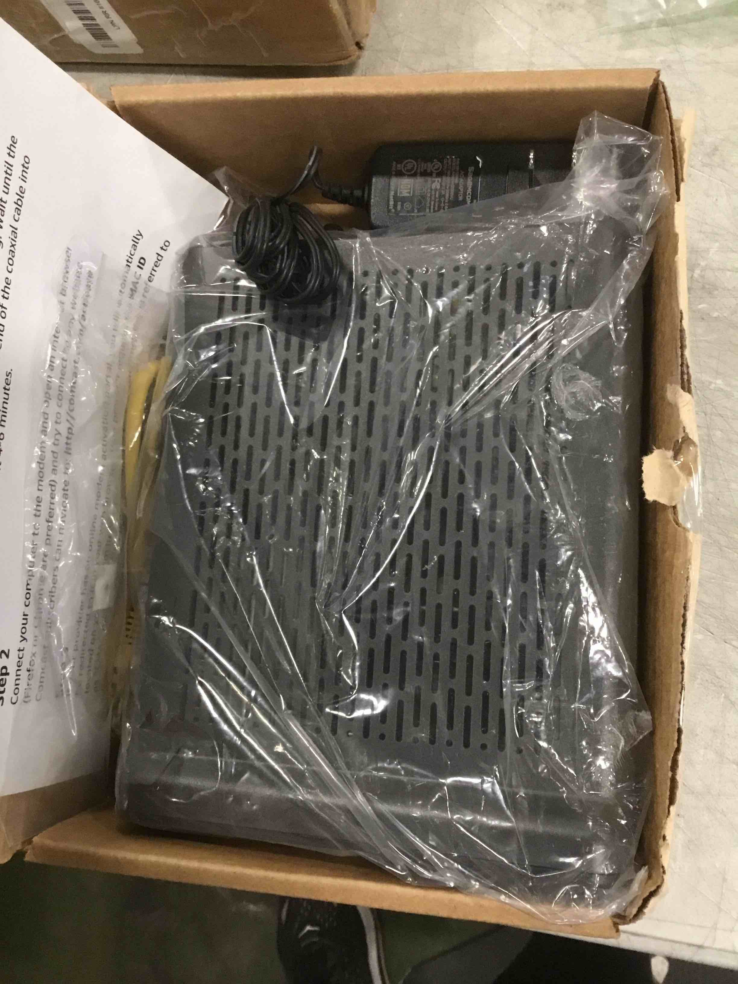 https://s3.amazonaws.com/lotting-images-prod/bidfta/BLU5812897_1712318732374.jpeg
