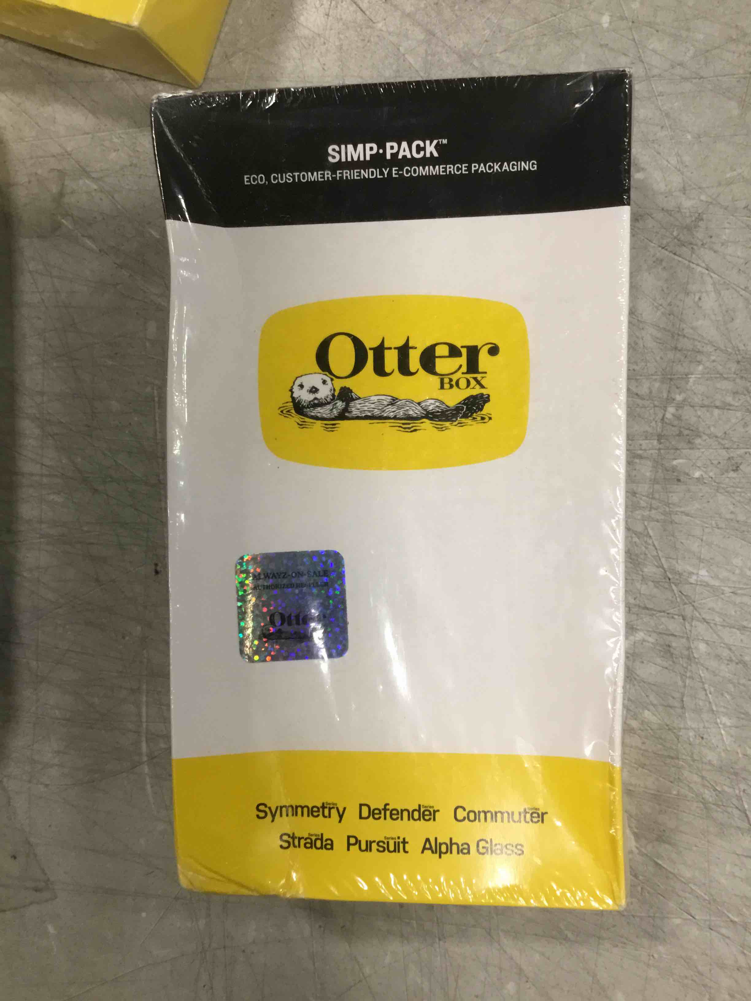 https://s3.amazonaws.com/lotting-images-prod/bidfta/BLU5812929_1712320429469.jpeg
