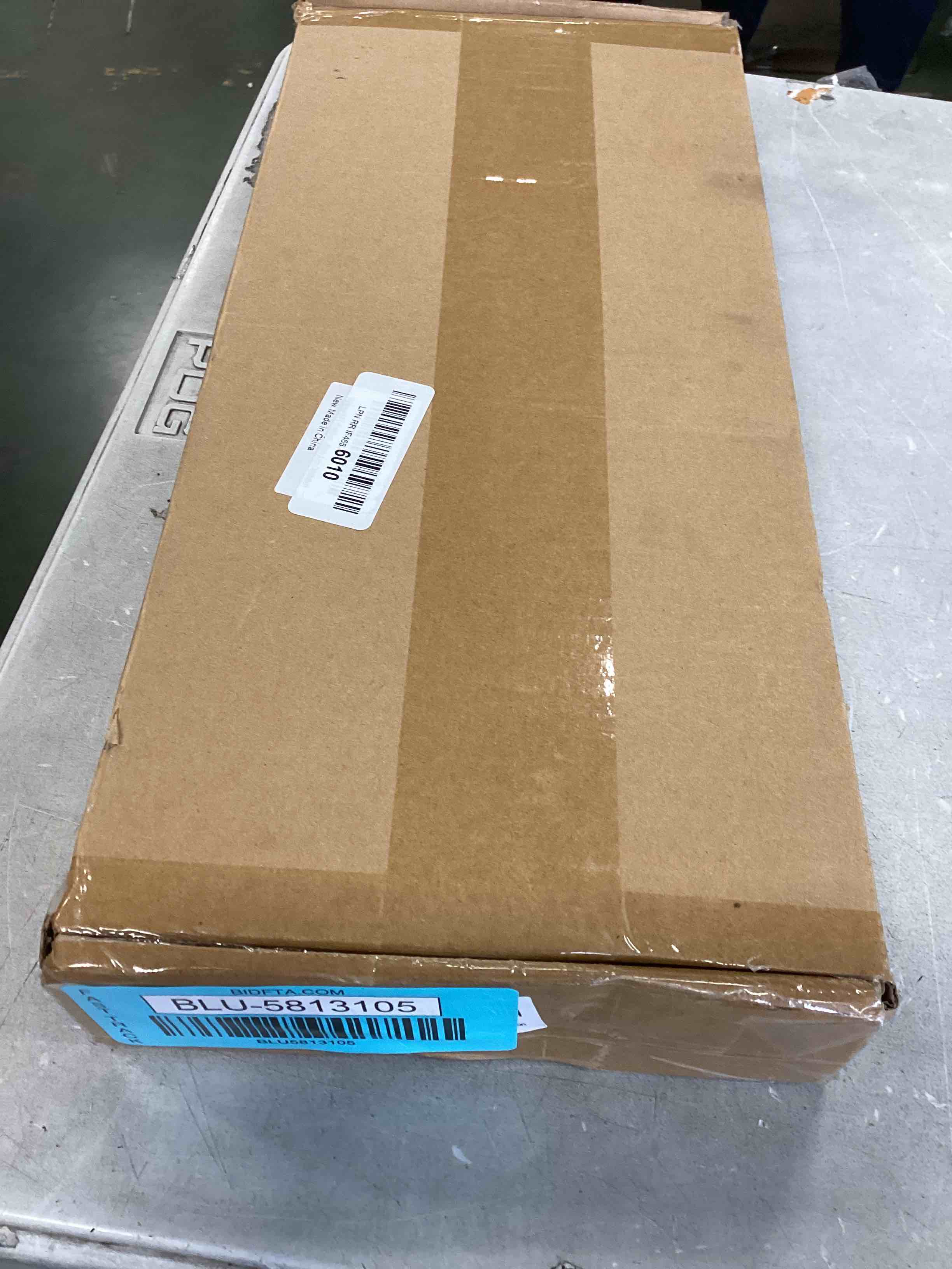https://s3.amazonaws.com/lotting-images-prod/bidfta/BLU5813105_1711570750137.jpeg