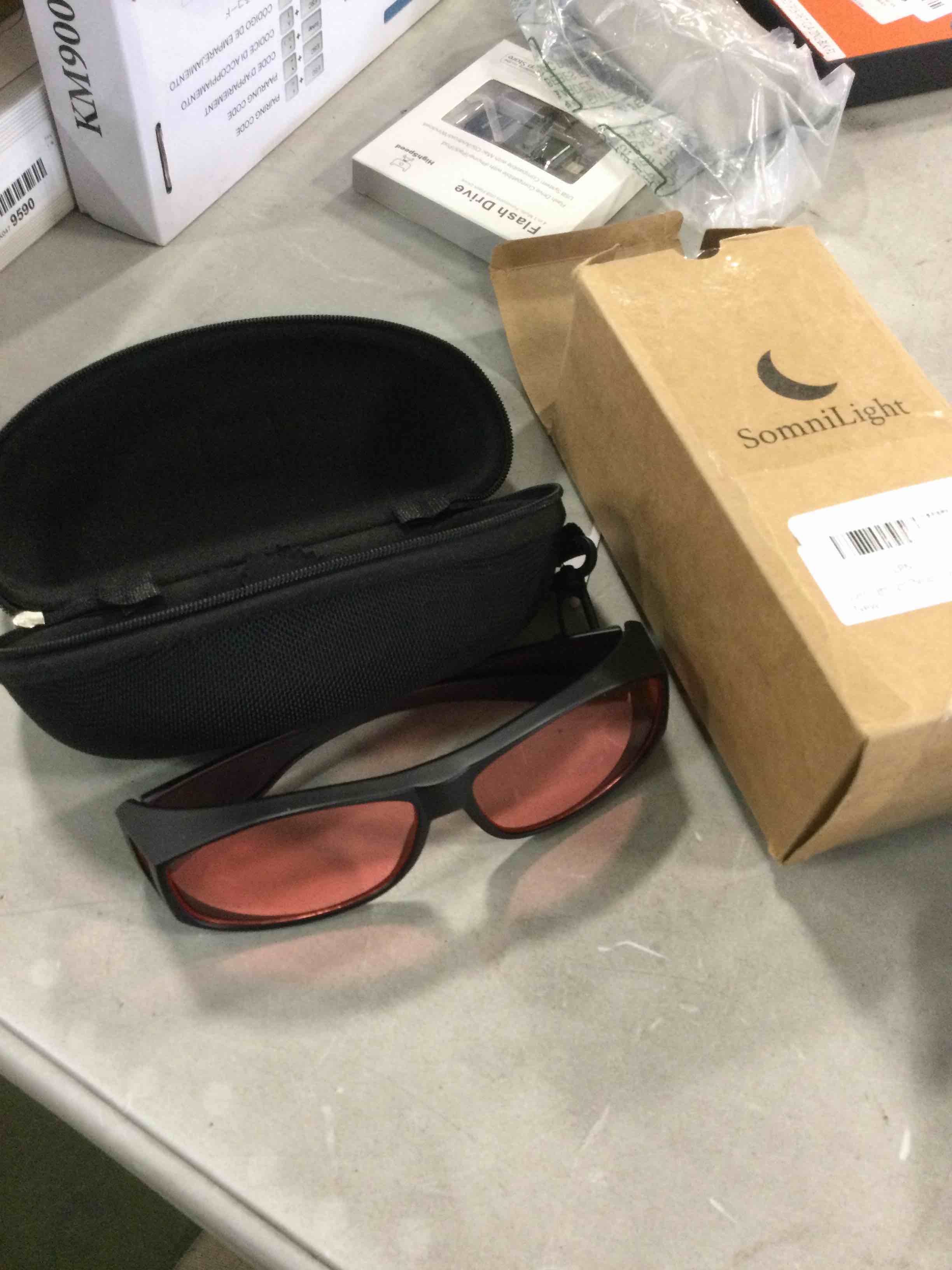 SomniLight Light Therapy SomniLight FL-41 Light Sensitivity Glasses for Florescent Light Sensitivity, Photophobia, and Migraines (fit-over style), Black, Medium