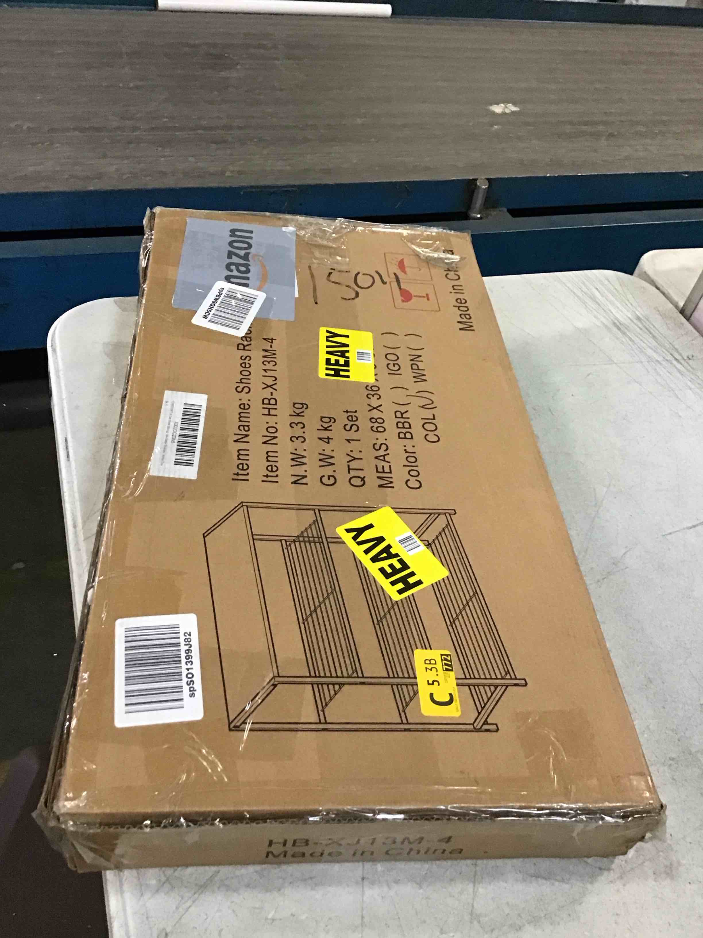 https://s3.amazonaws.com/lotting-images-prod/bidfta/BLU5814717_1711723680854.jpeg