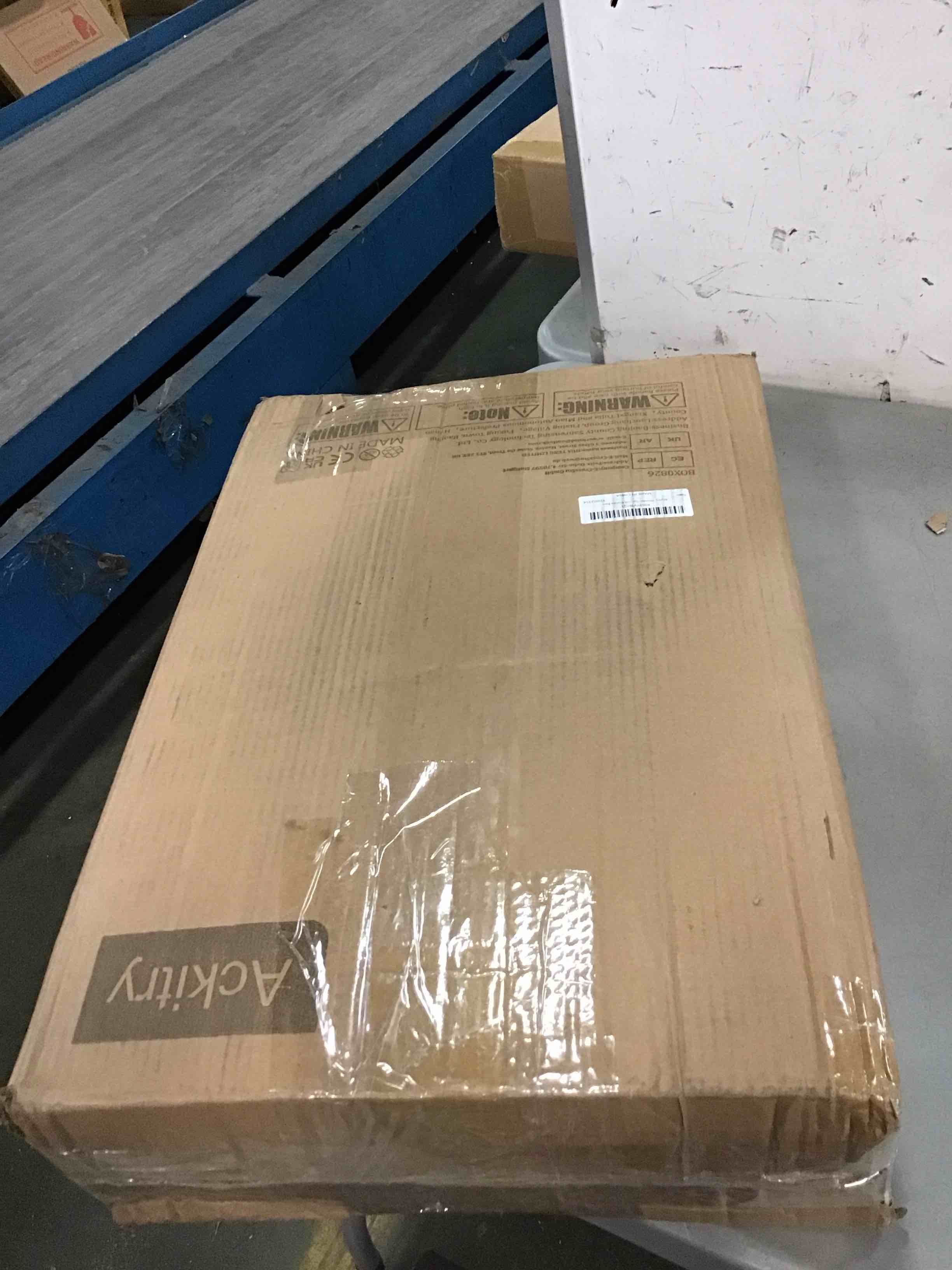 https://s3.amazonaws.com/lotting-images-prod/bidfta/BLU5815351_1712069065903.jpeg