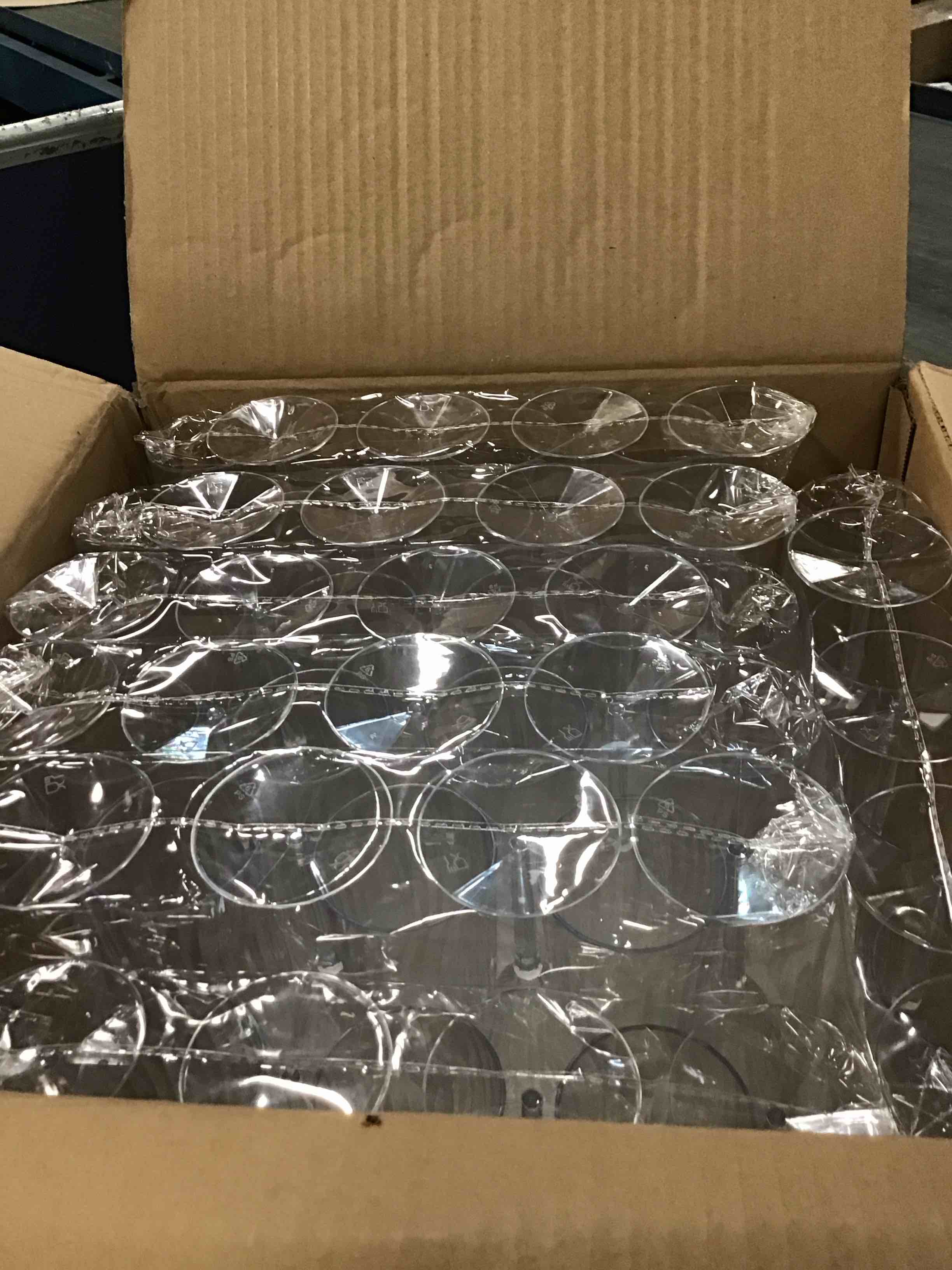 https://s3.amazonaws.com/lotting-images-prod/bidfta/BLU5815603_1712155833671.jpeg