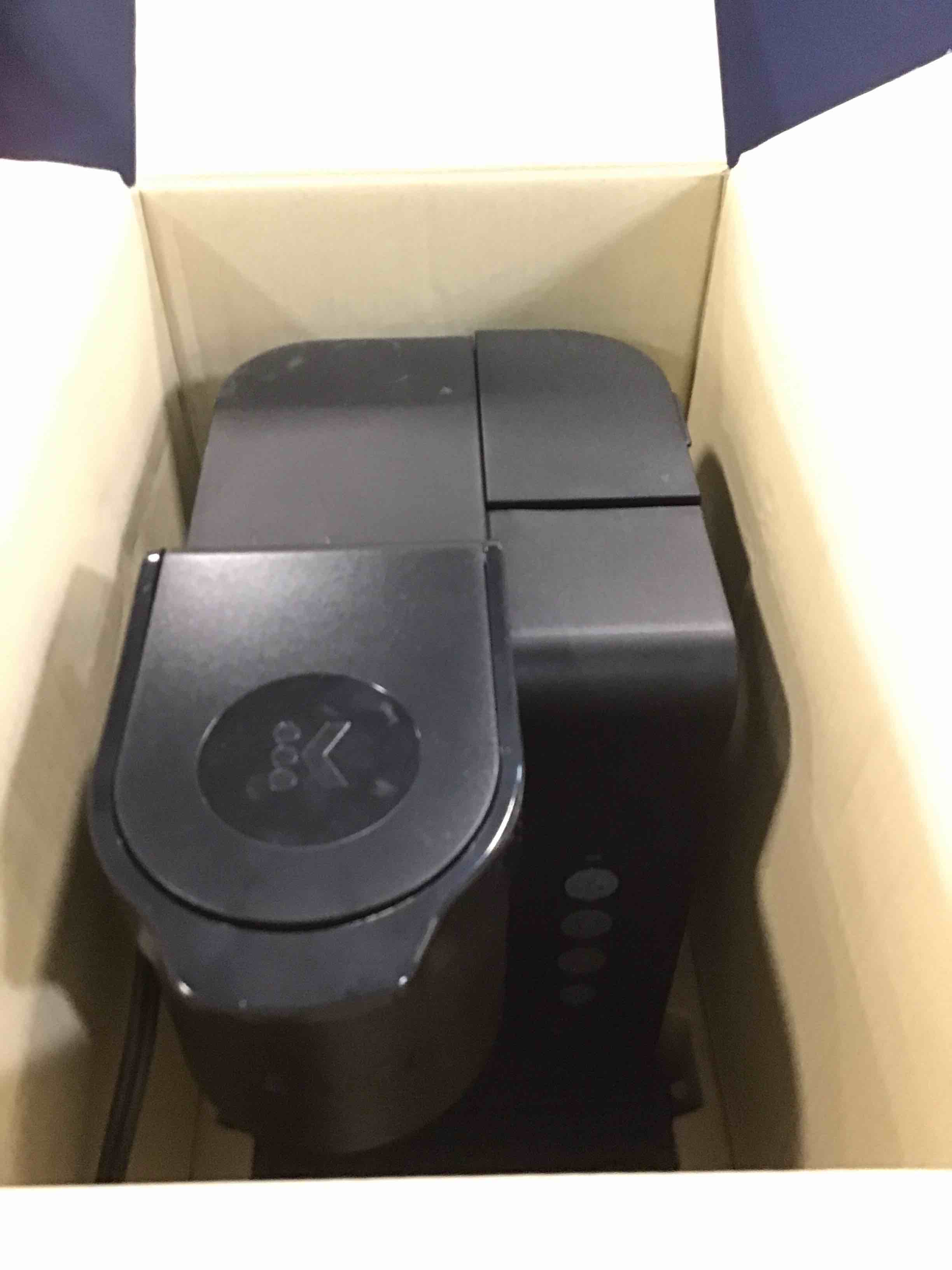 https://s3.amazonaws.com/lotting-images-prod/bidfta/BLU5815655_1712161862401.jpeg