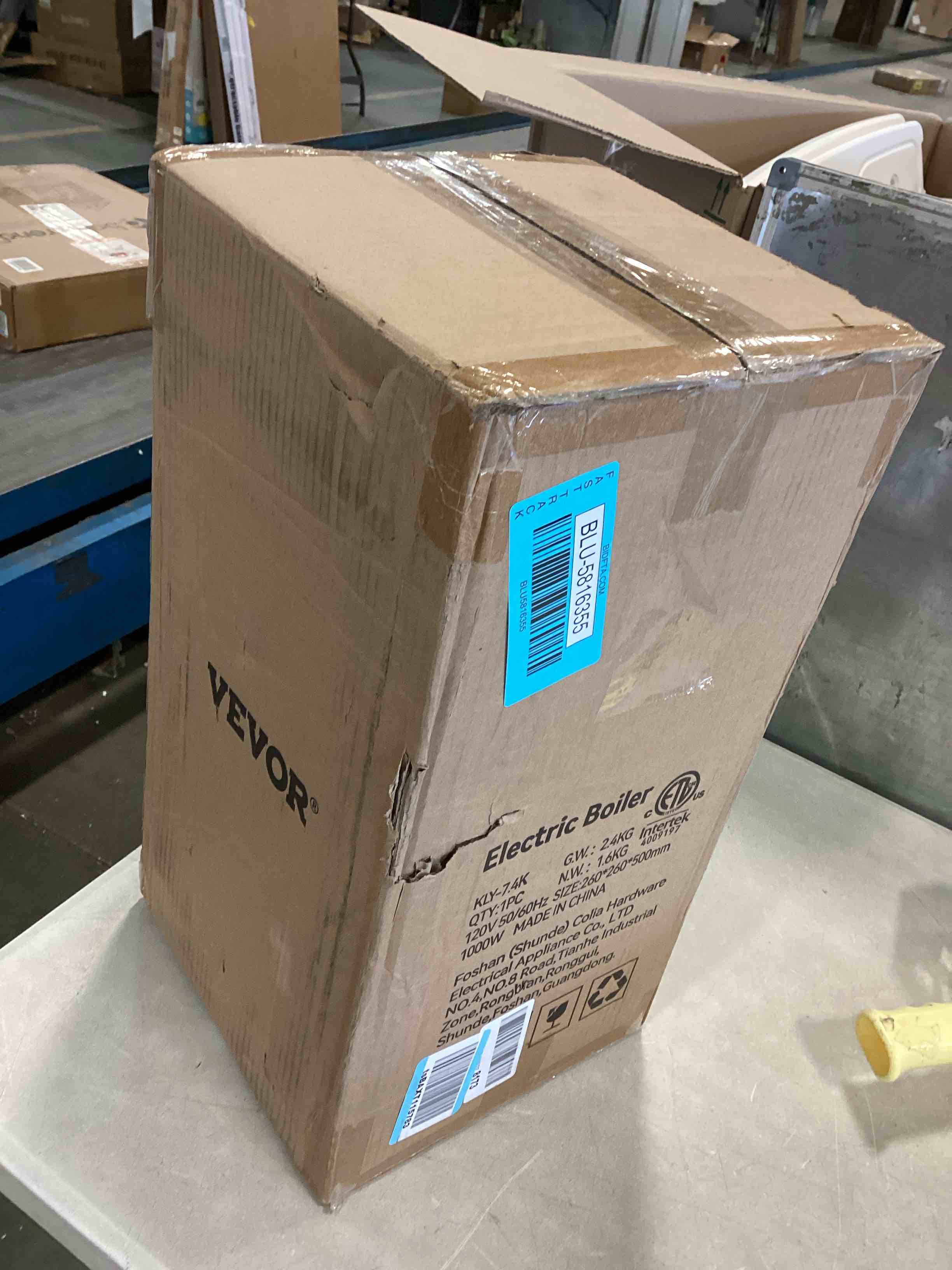 https://s3.amazonaws.com/lotting-images-prod/bidfta/BLU5816355_1705862478335.jpeg