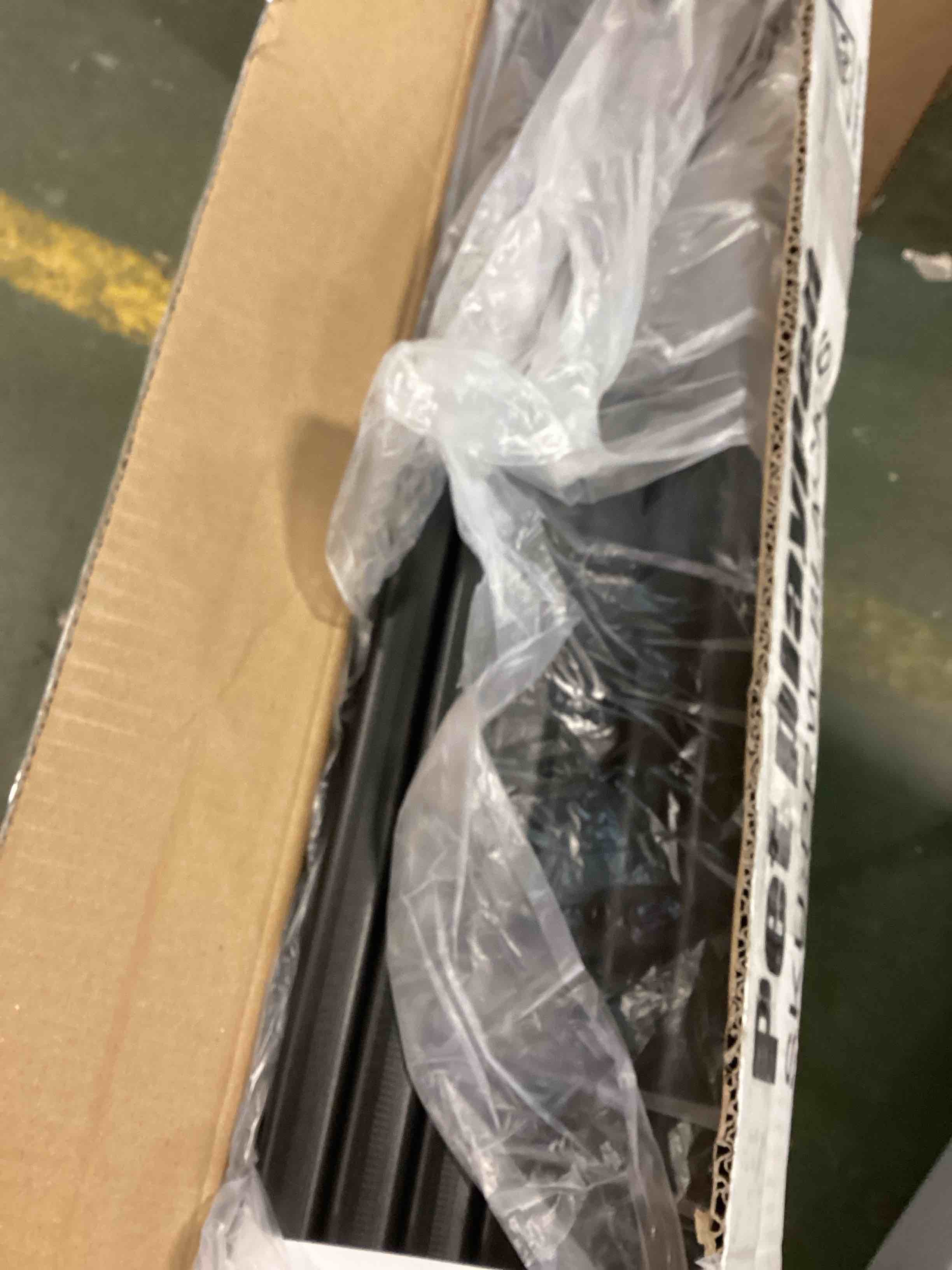 https://s3.amazonaws.com/lotting-images-prod/bidfta/BLU5816390_1705866868444.jpeg