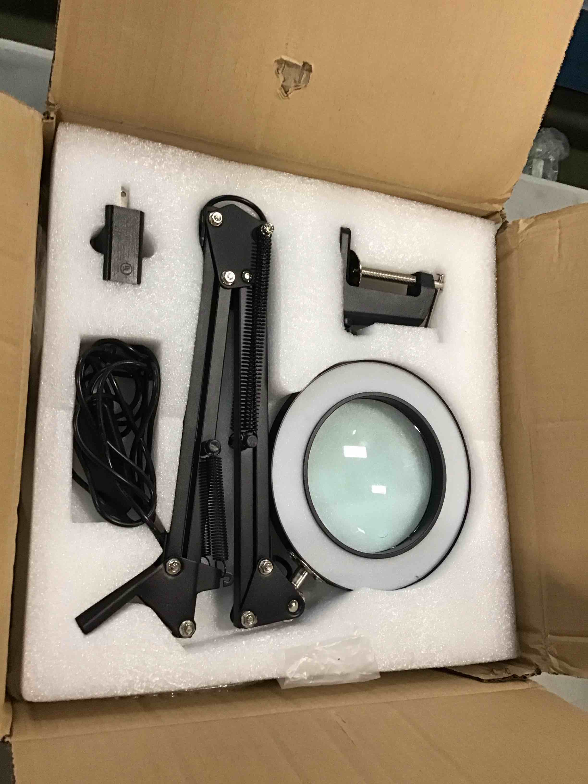 https://s3.amazonaws.com/lotting-images-prod/bidfta/BLU5816591_1706013608882.jpeg