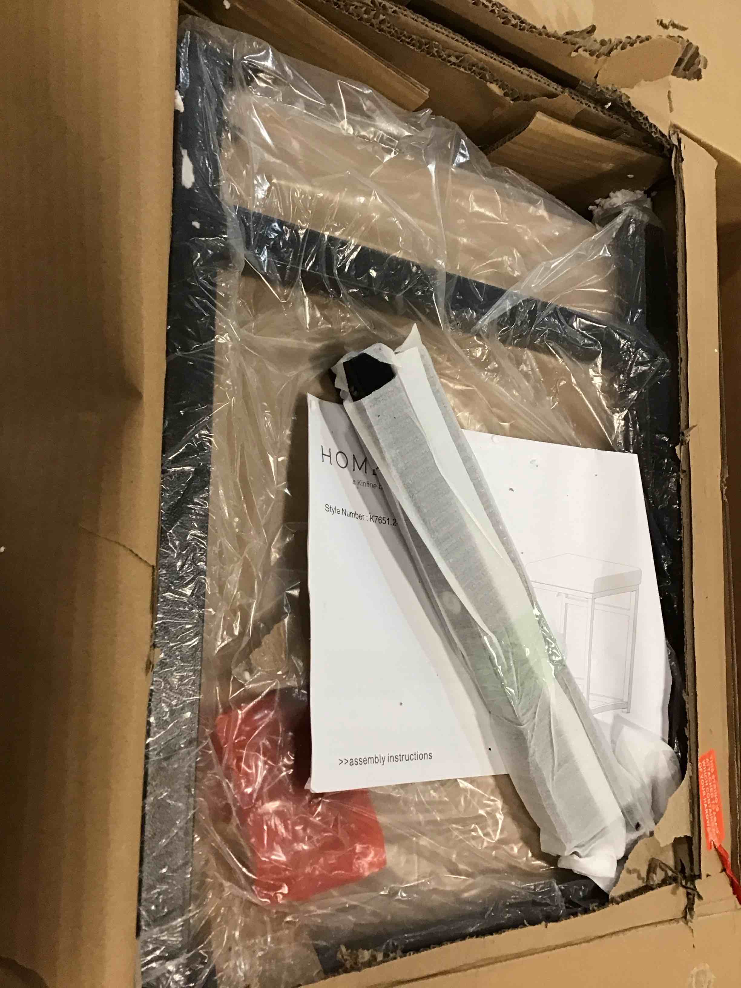 https://s3.amazonaws.com/lotting-images-prod/bidfta/BLU5816673_1706021103850.jpeg