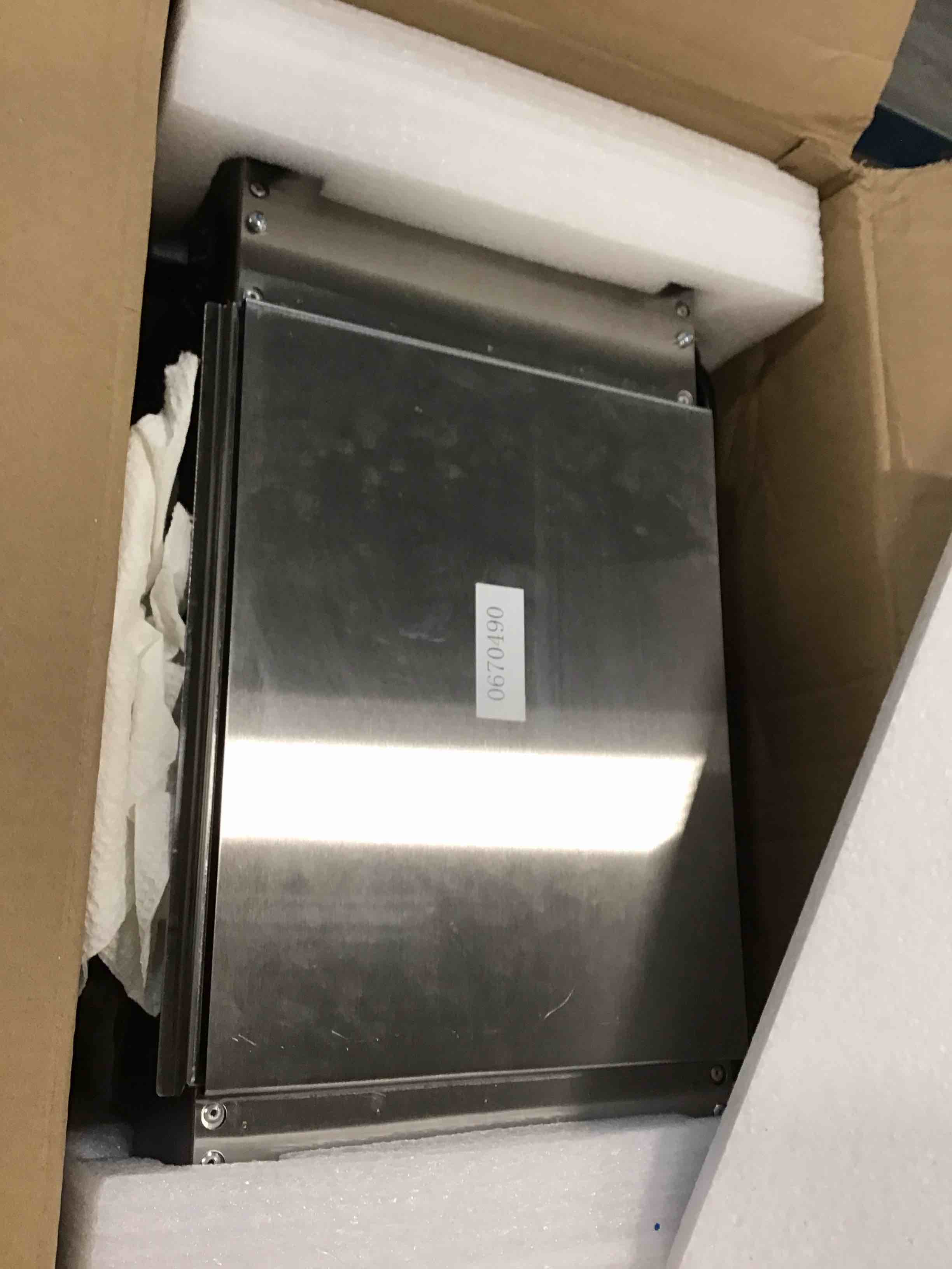https://s3.amazonaws.com/lotting-images-prod/bidfta/BLU5816757_1706031127242.jpeg