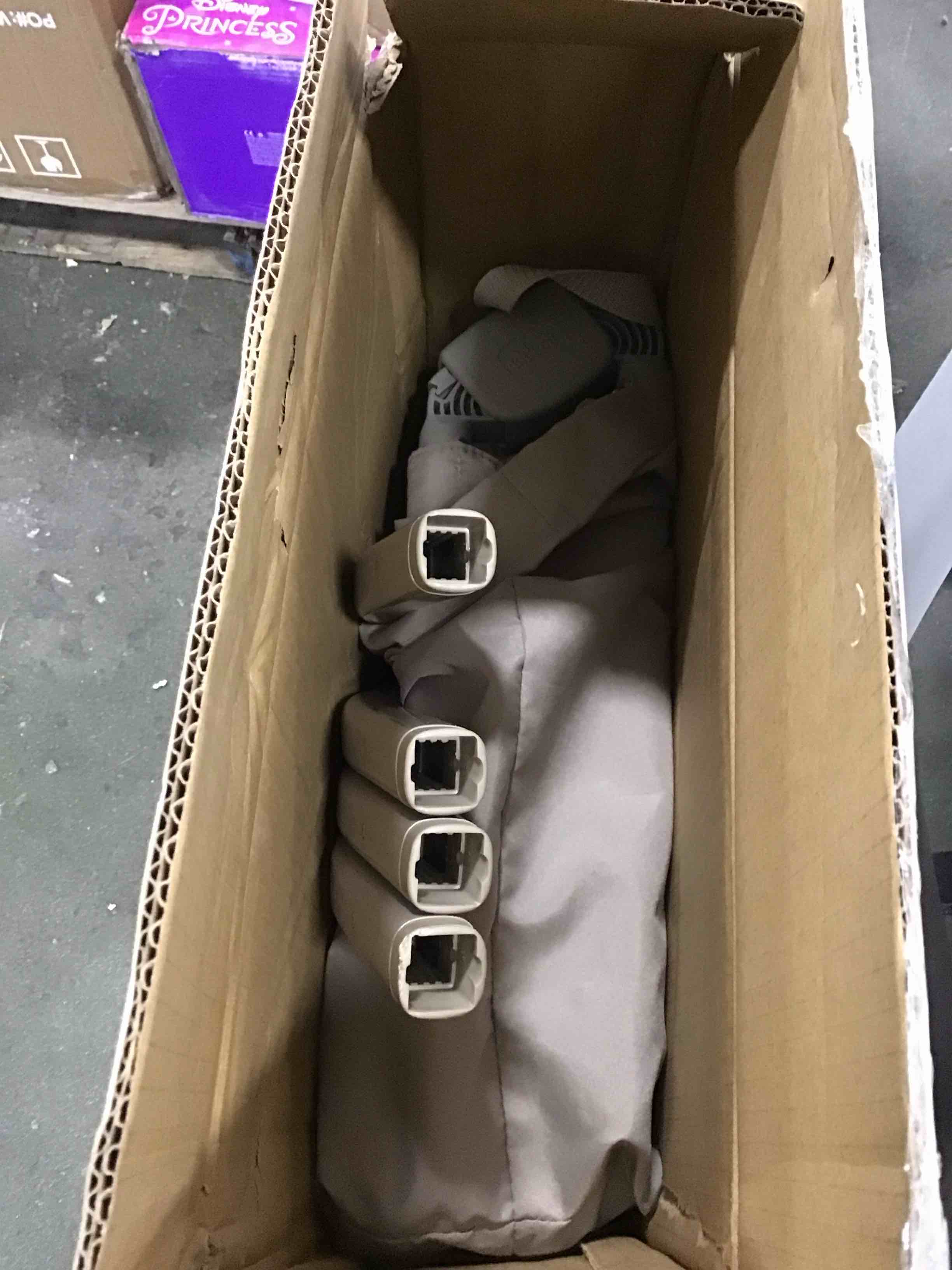 https://s3.amazonaws.com/lotting-images-prod/bidfta/BLU5817004_1706112630709.jpeg