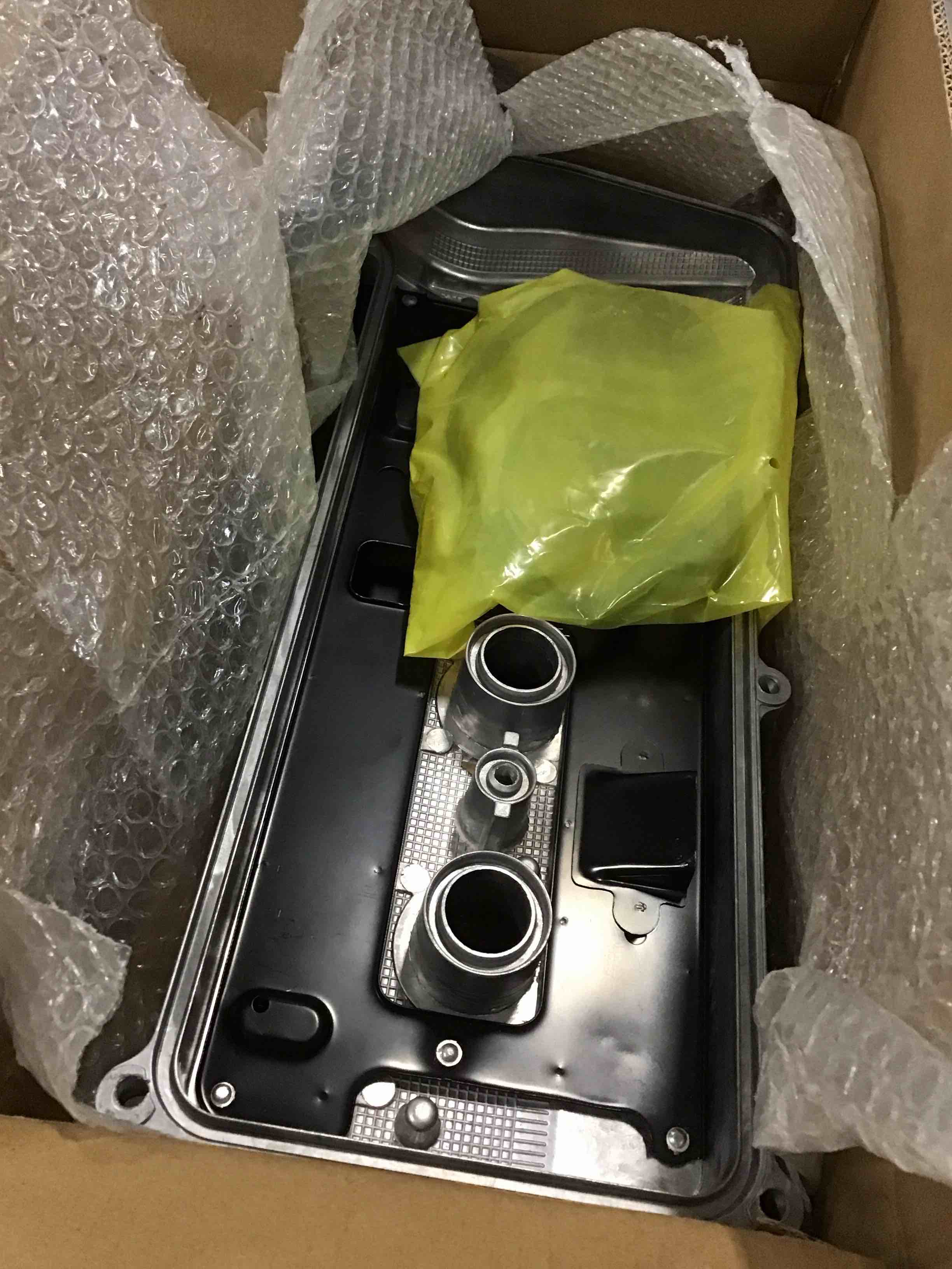 https://s3.amazonaws.com/lotting-images-prod/bidfta/BLU5817010_1706113487003.jpeg
