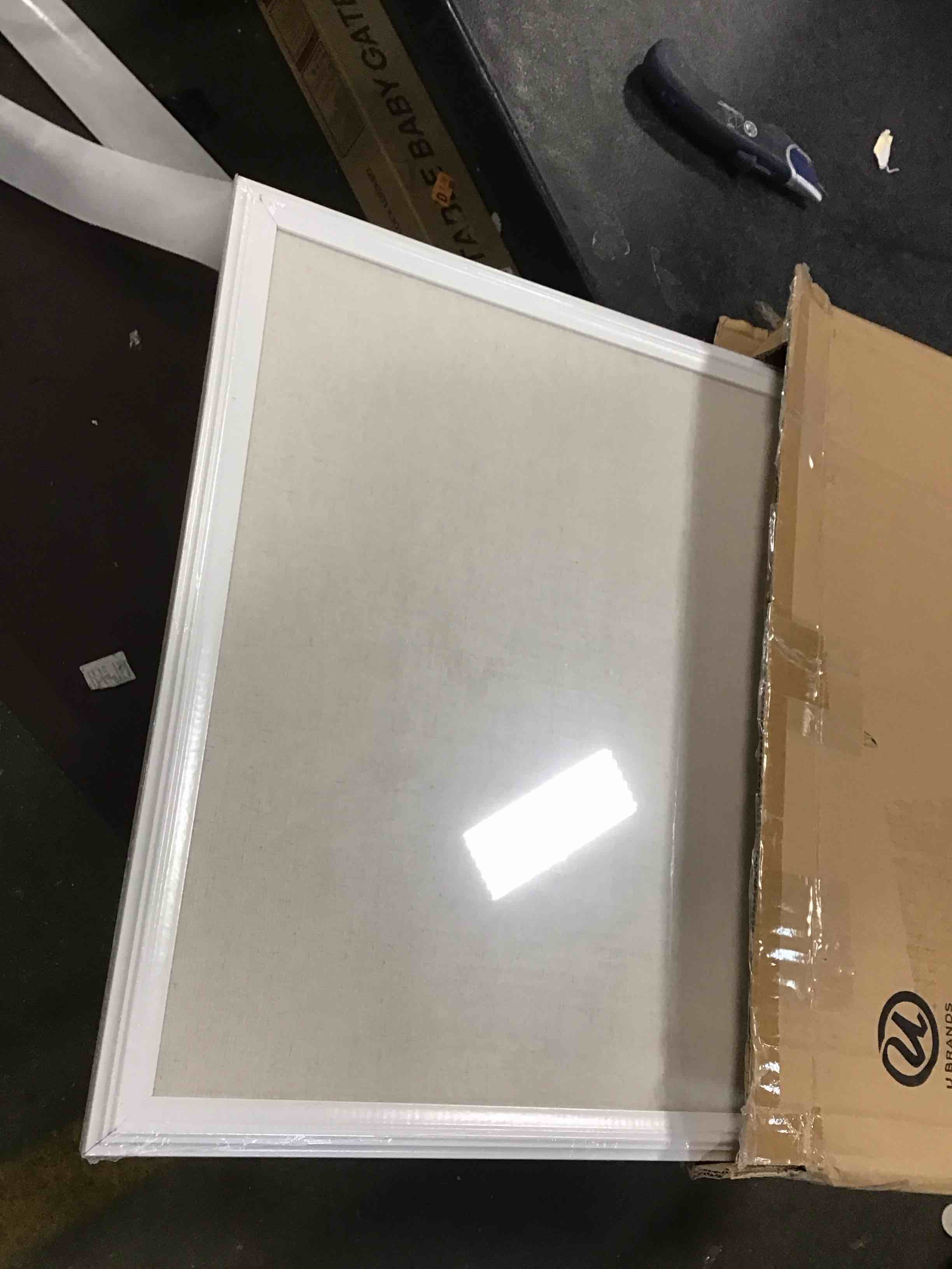 https://s3.amazonaws.com/lotting-images-prod/bidfta/BLU5817032_1706115530669.jpeg