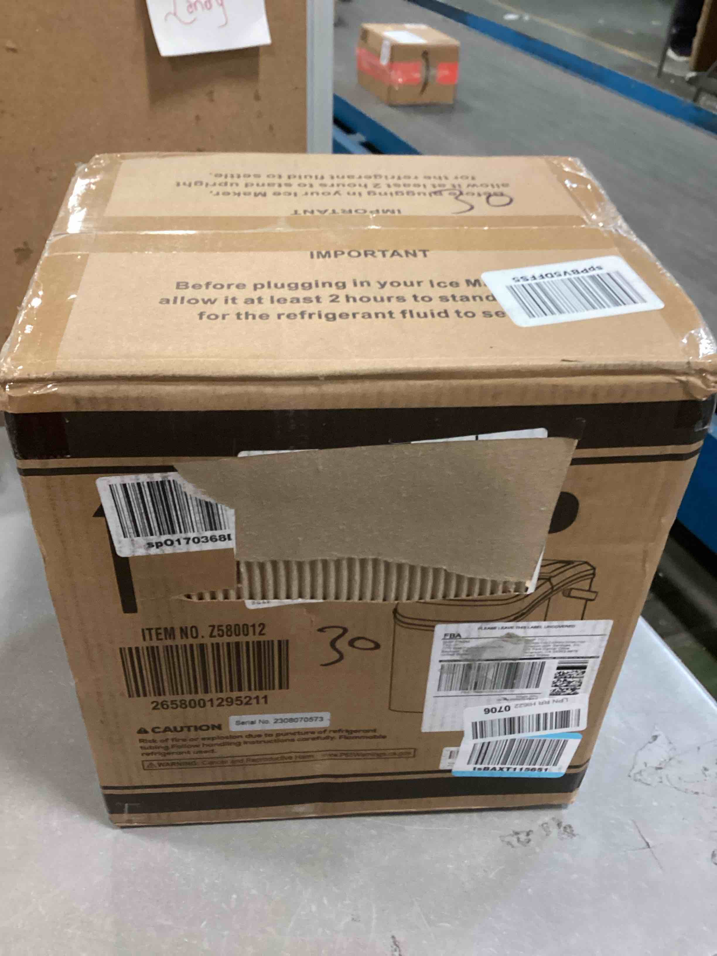 https://s3.amazonaws.com/lotting-images-prod/bidfta/BLU5817641_1705759698123.jpeg
