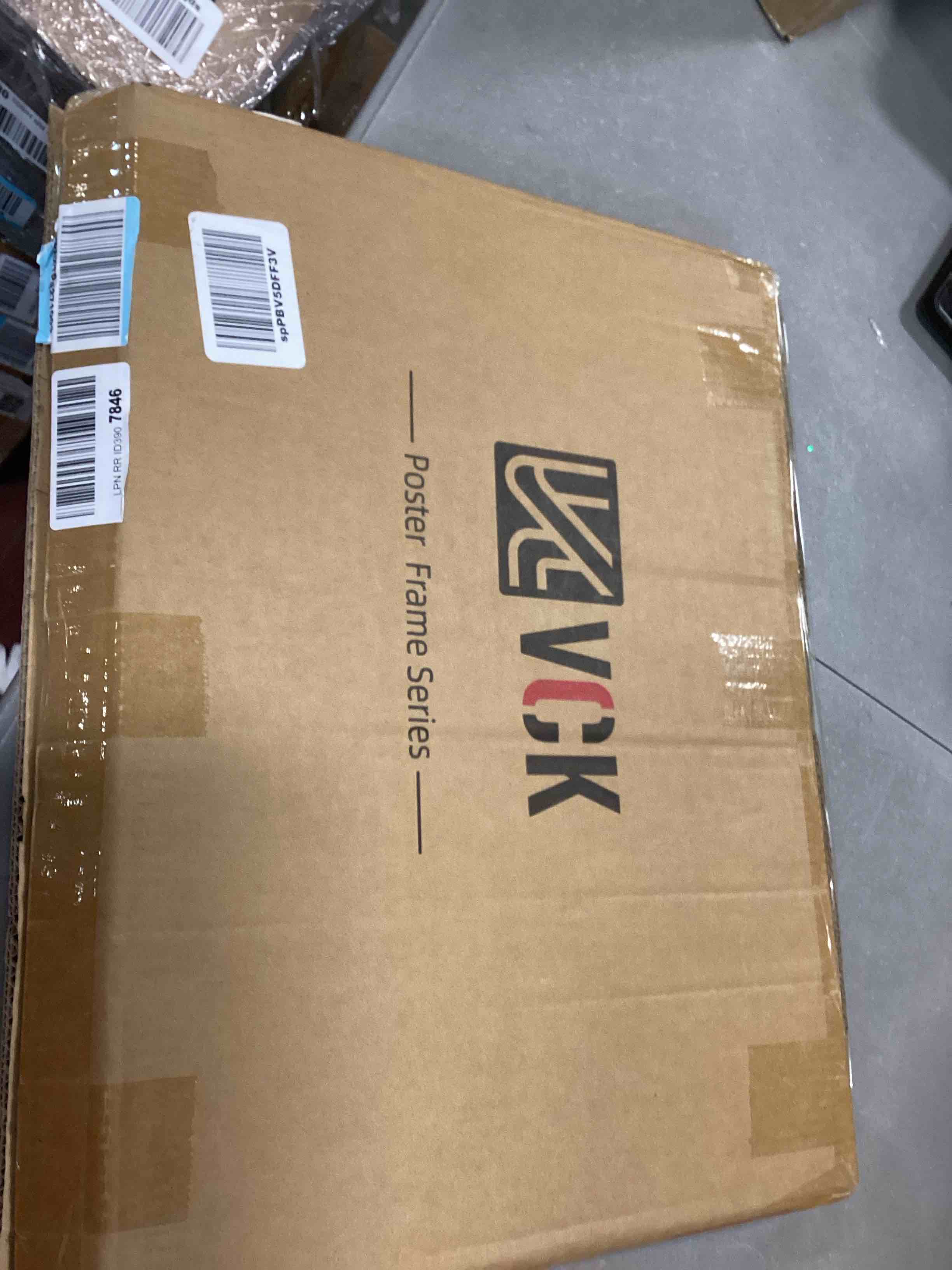 https://s3.amazonaws.com/lotting-images-prod/bidfta/BLU5817686_1705764228834.jpeg