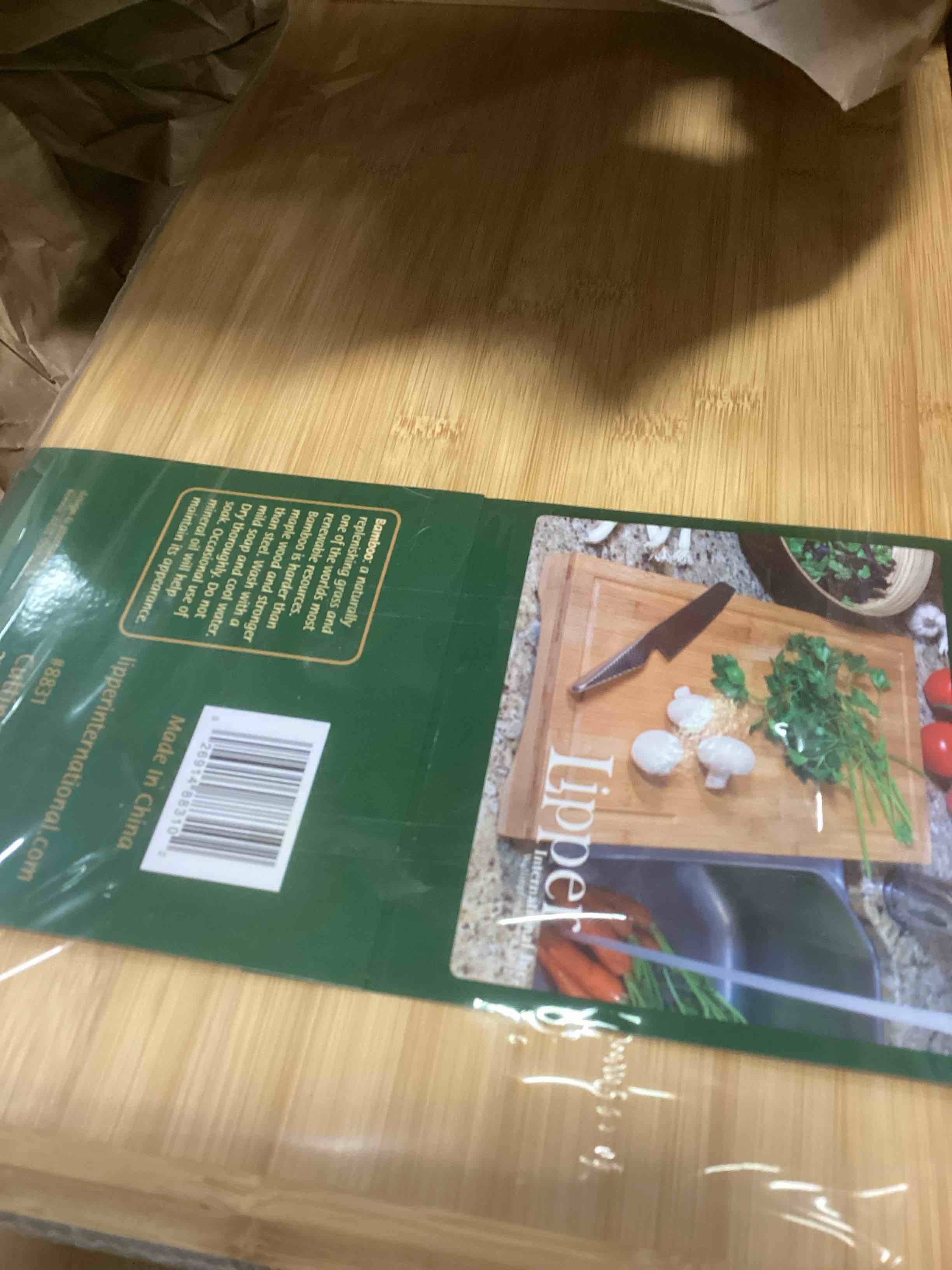 https://s3.amazonaws.com/lotting-images-prod/bidfta/BLU5818041_1705950689992.jpeg