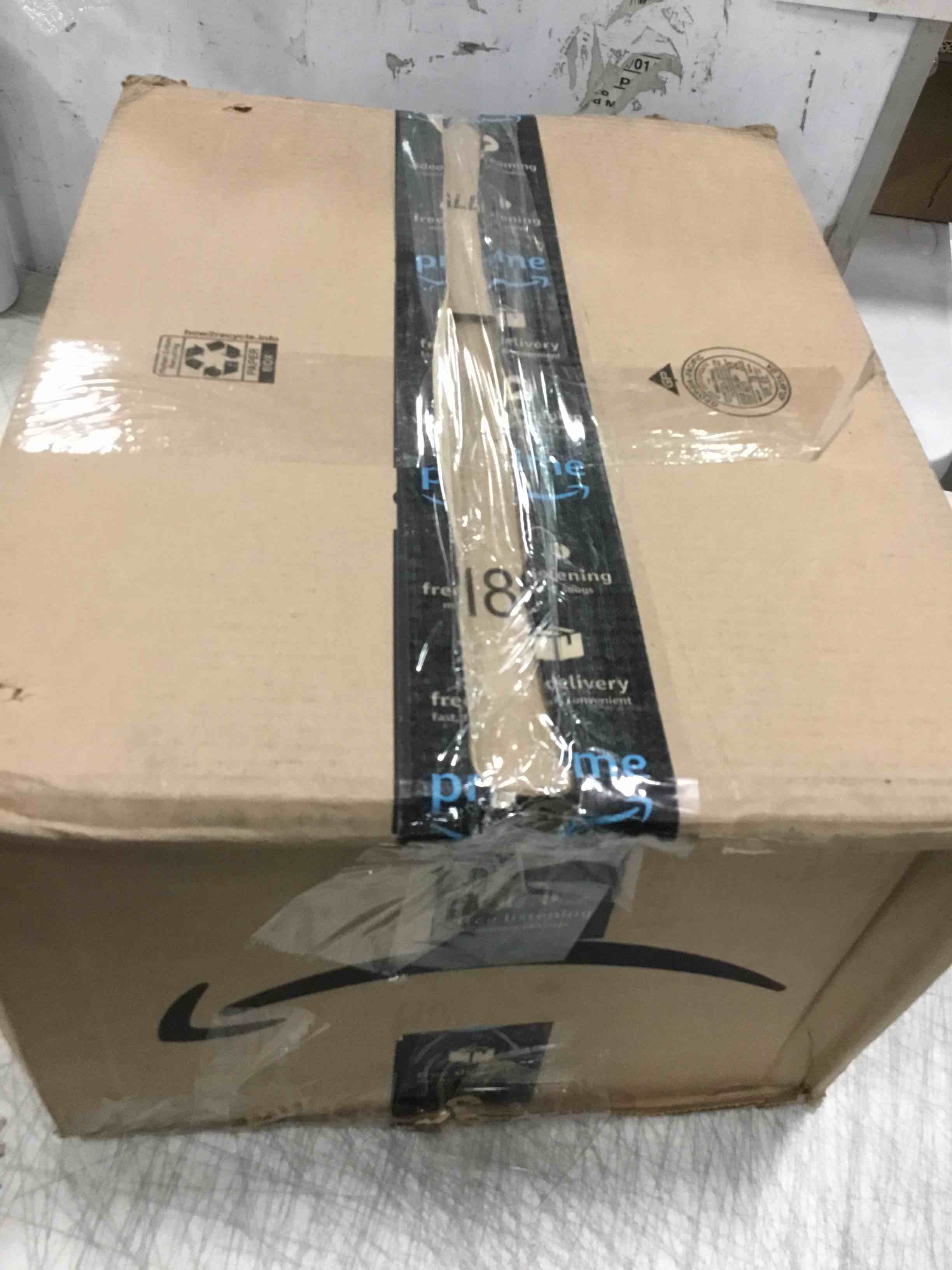 https://s3.amazonaws.com/lotting-images-prod/bidfta/BLU5818143_1706019170542.jpeg