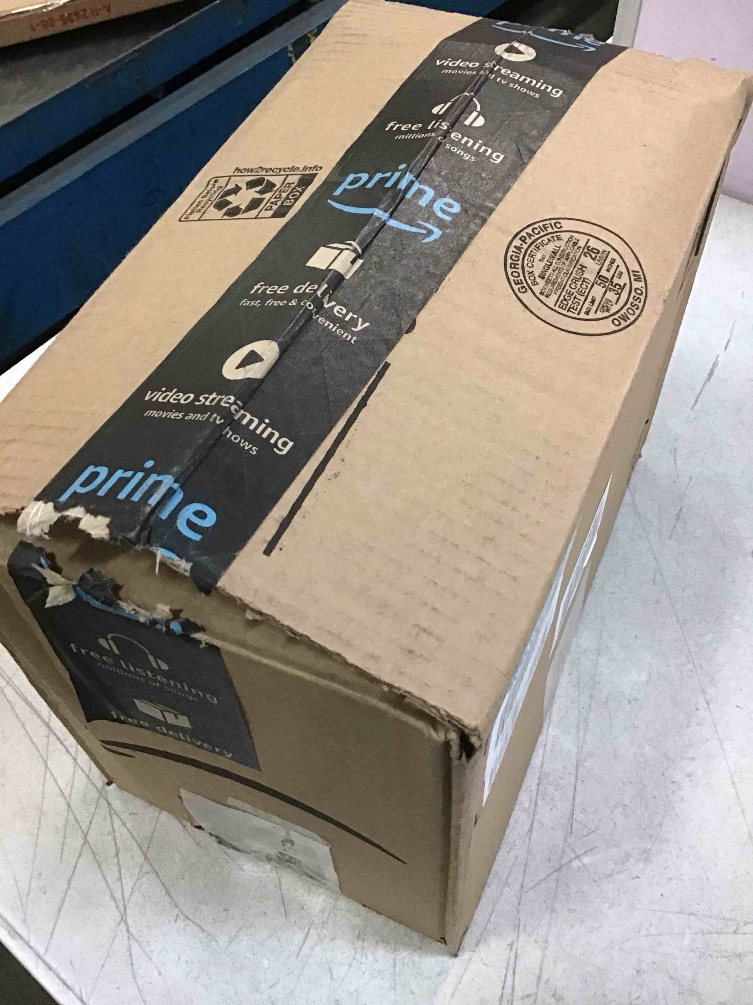 https://s3.amazonaws.com/lotting-images-prod/bidfta/BLU5818746_1706209734864.jpeg