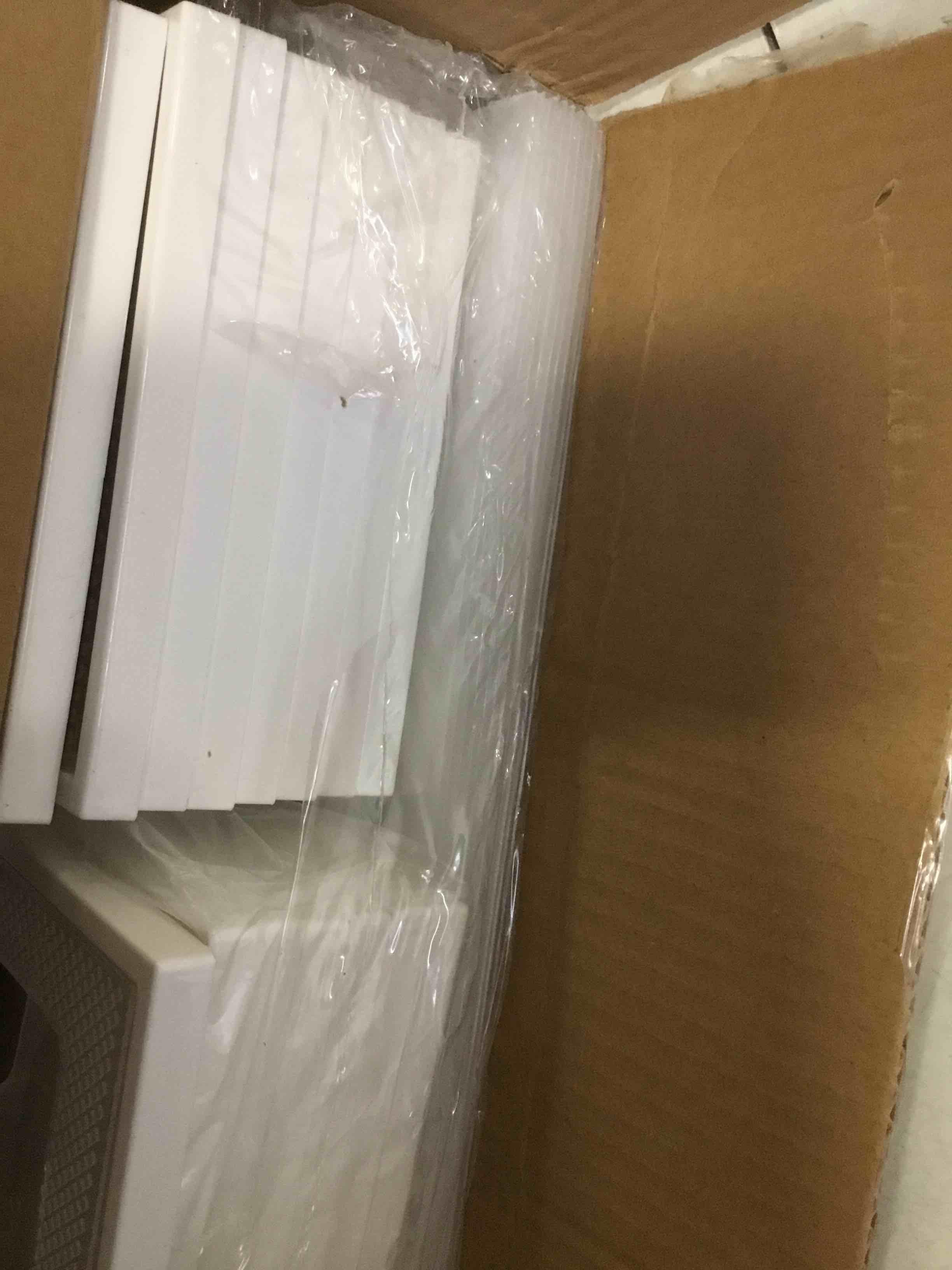 https://s3.amazonaws.com/lotting-images-prod/bidfta/BLU5818998_1705611554351.jpeg