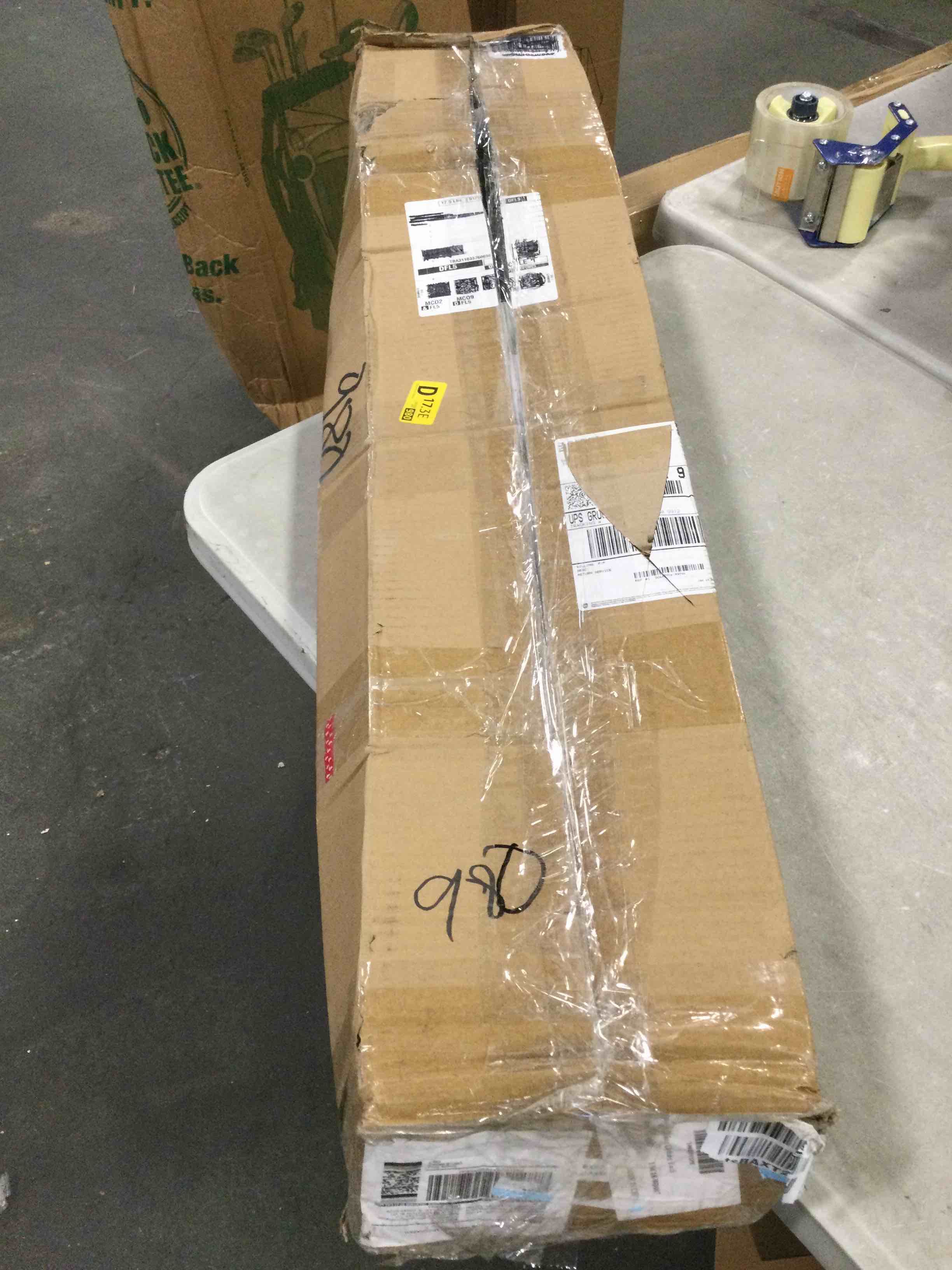 https://s3.amazonaws.com/lotting-images-prod/bidfta/BLU5820024_1706633737955.jpeg