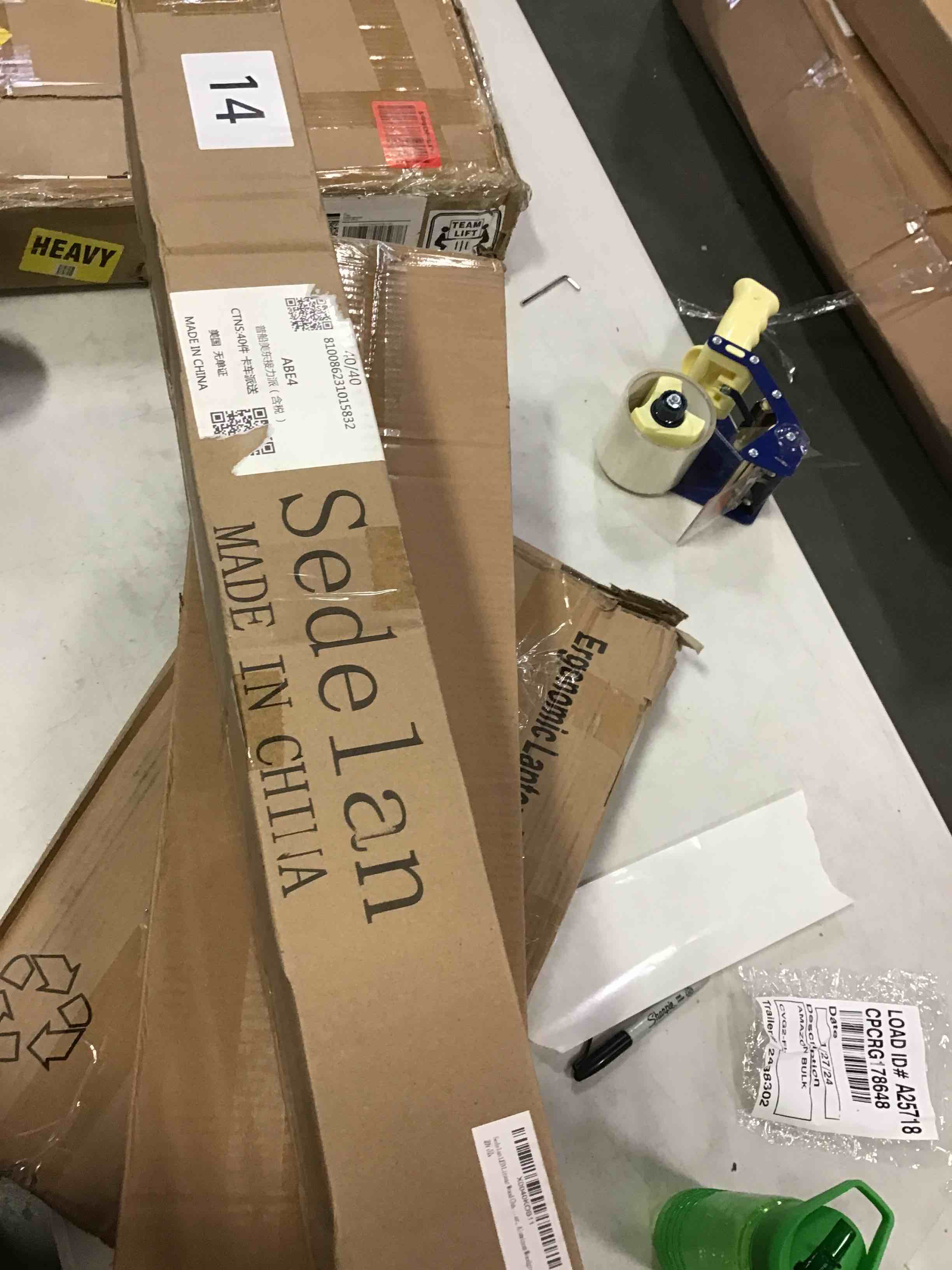 https://s3.amazonaws.com/lotting-images-prod/bidfta/BLU5820282_1706819901133.jpeg