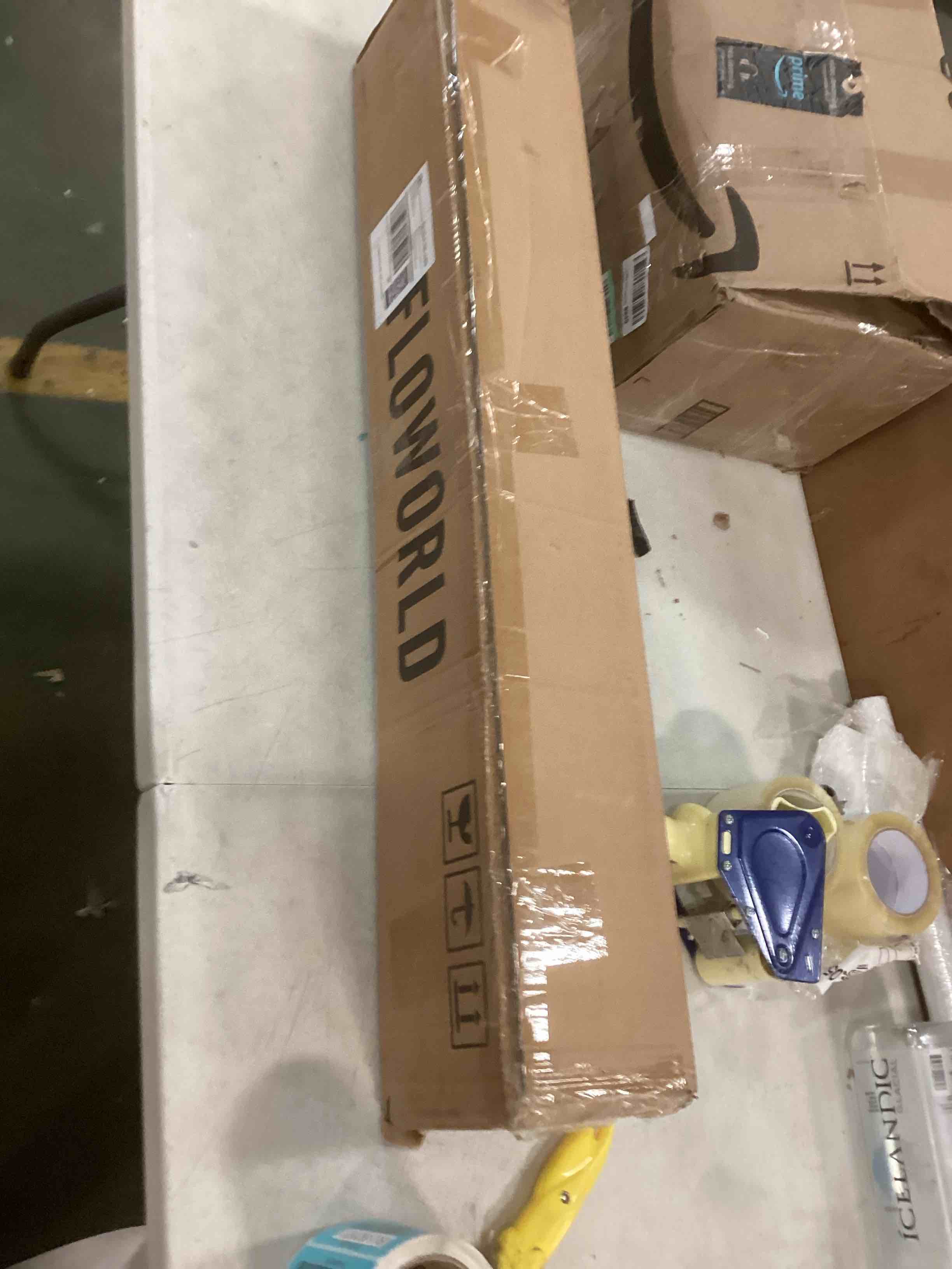 https://s3.amazonaws.com/lotting-images-prod/bidfta/BLU5821531_1706020326308.jpeg