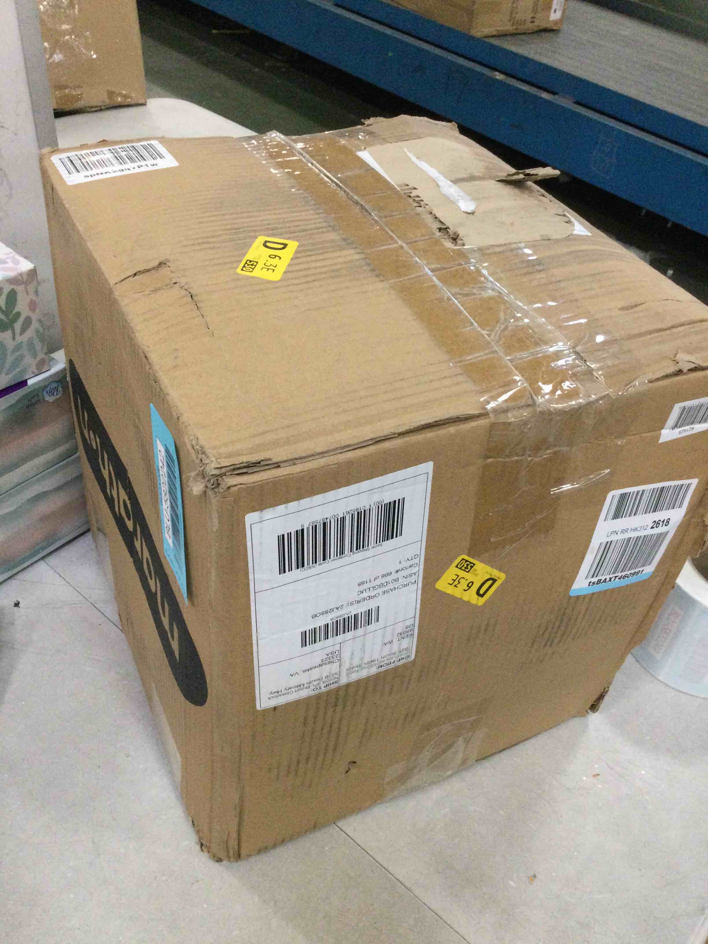 https://s3.amazonaws.com/lotting-images-prod/bidfta/BLU5822242_1705765013914.jpeg