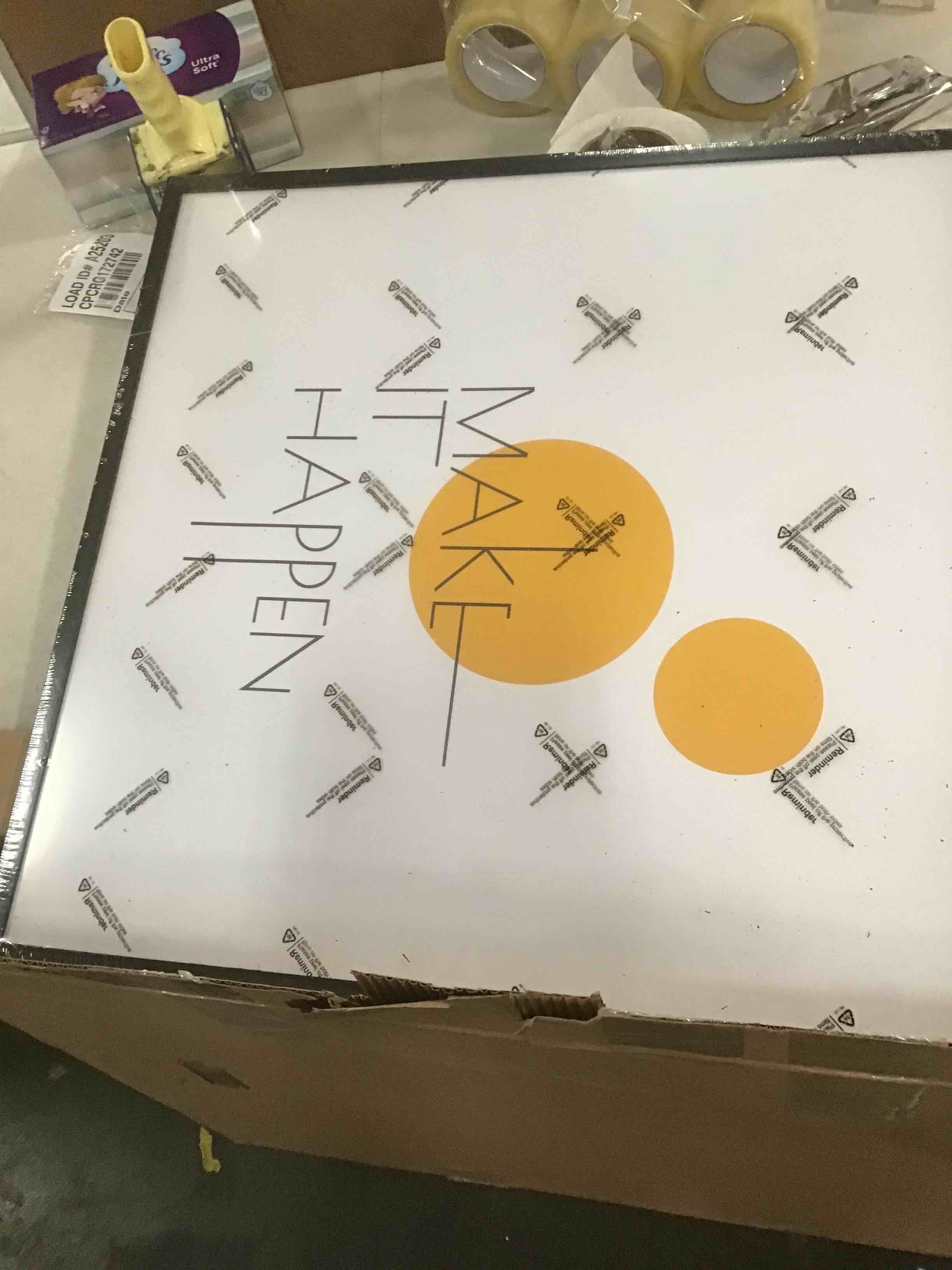 Square Picture Frame Made of High Definition Glass, Display